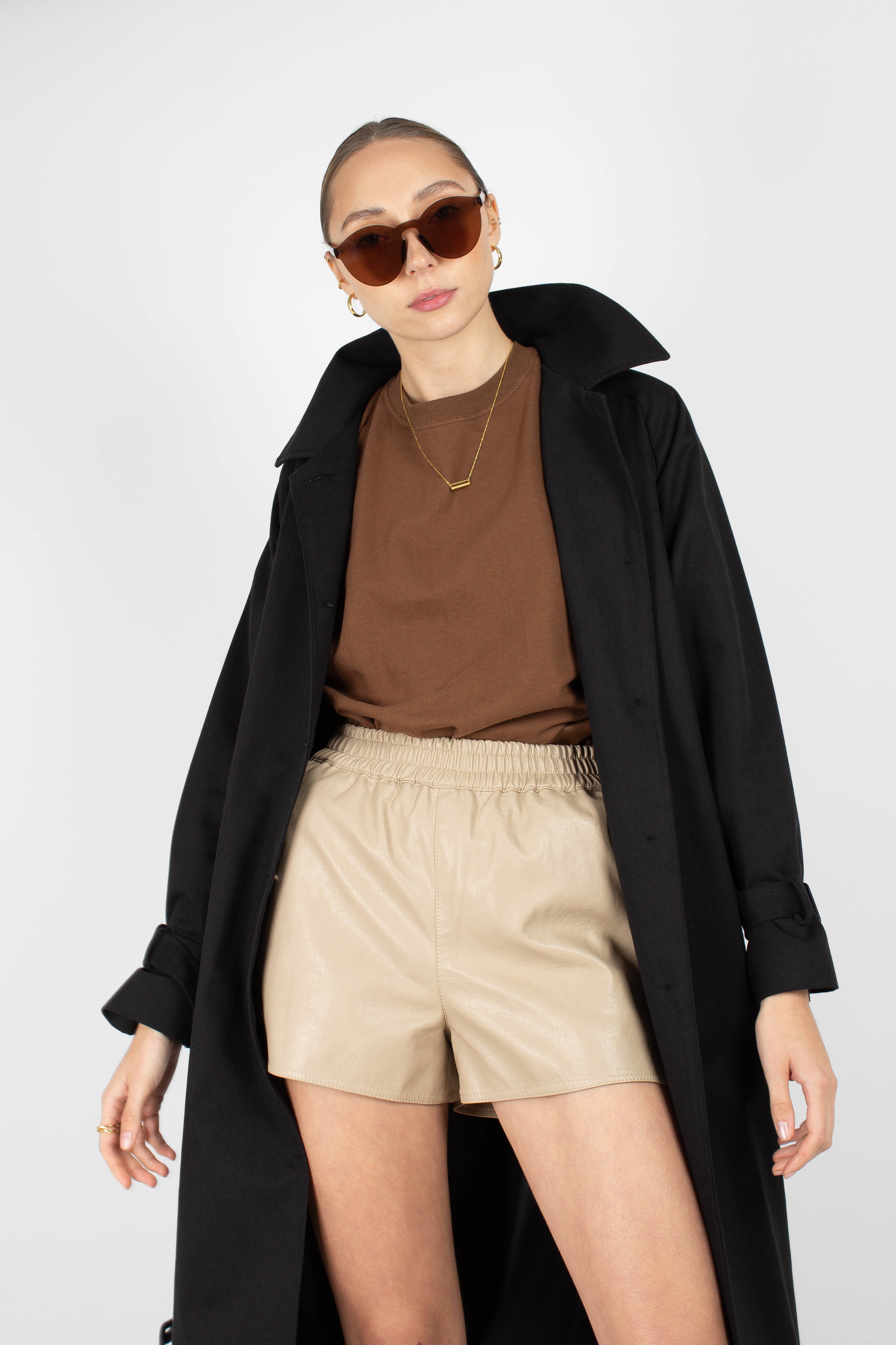 Black single breasted back detail trench coat_8