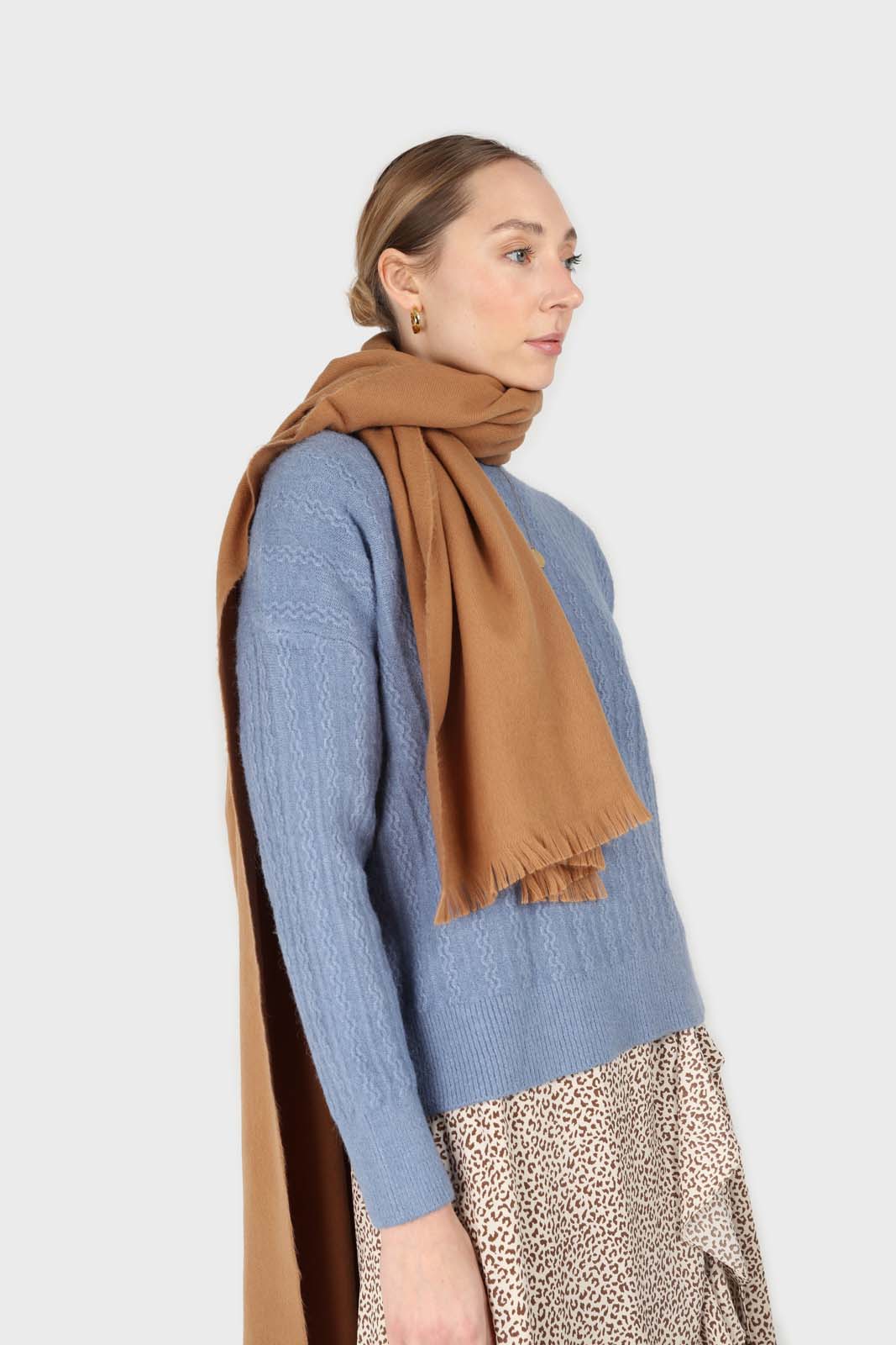 Blue patterned brush crew neck jumper_5