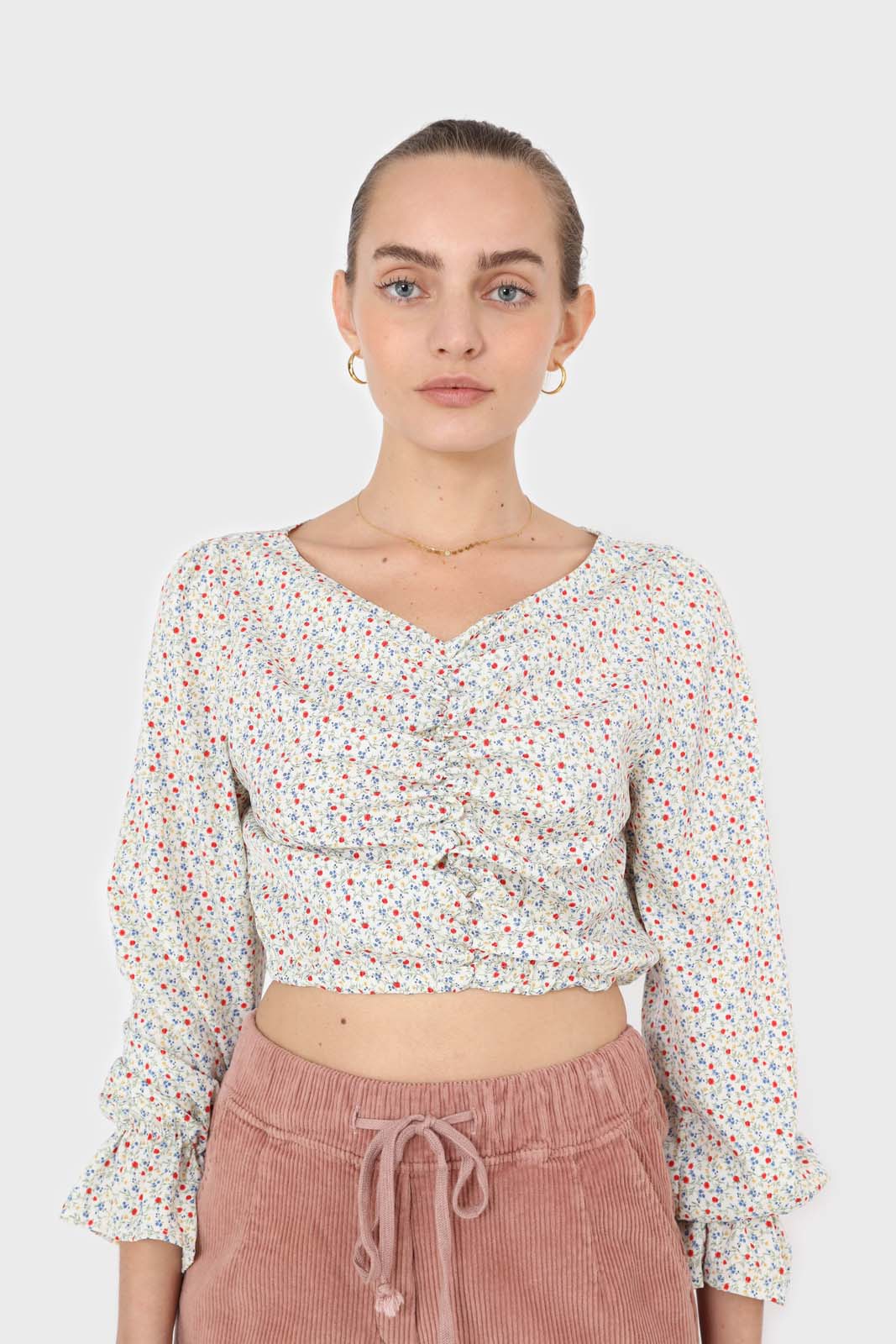 Ivory floral ruched front long sleeved blouse_1