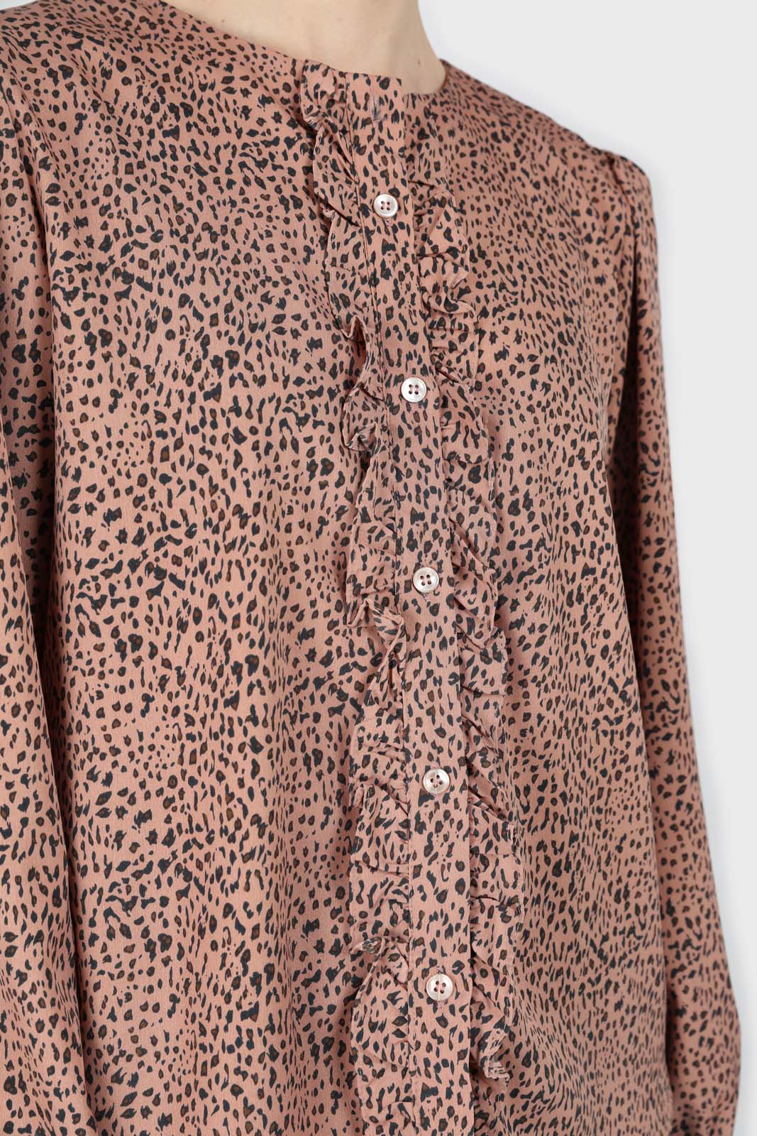 Dusty pink leopard print ruffle long sleeved shirt_5