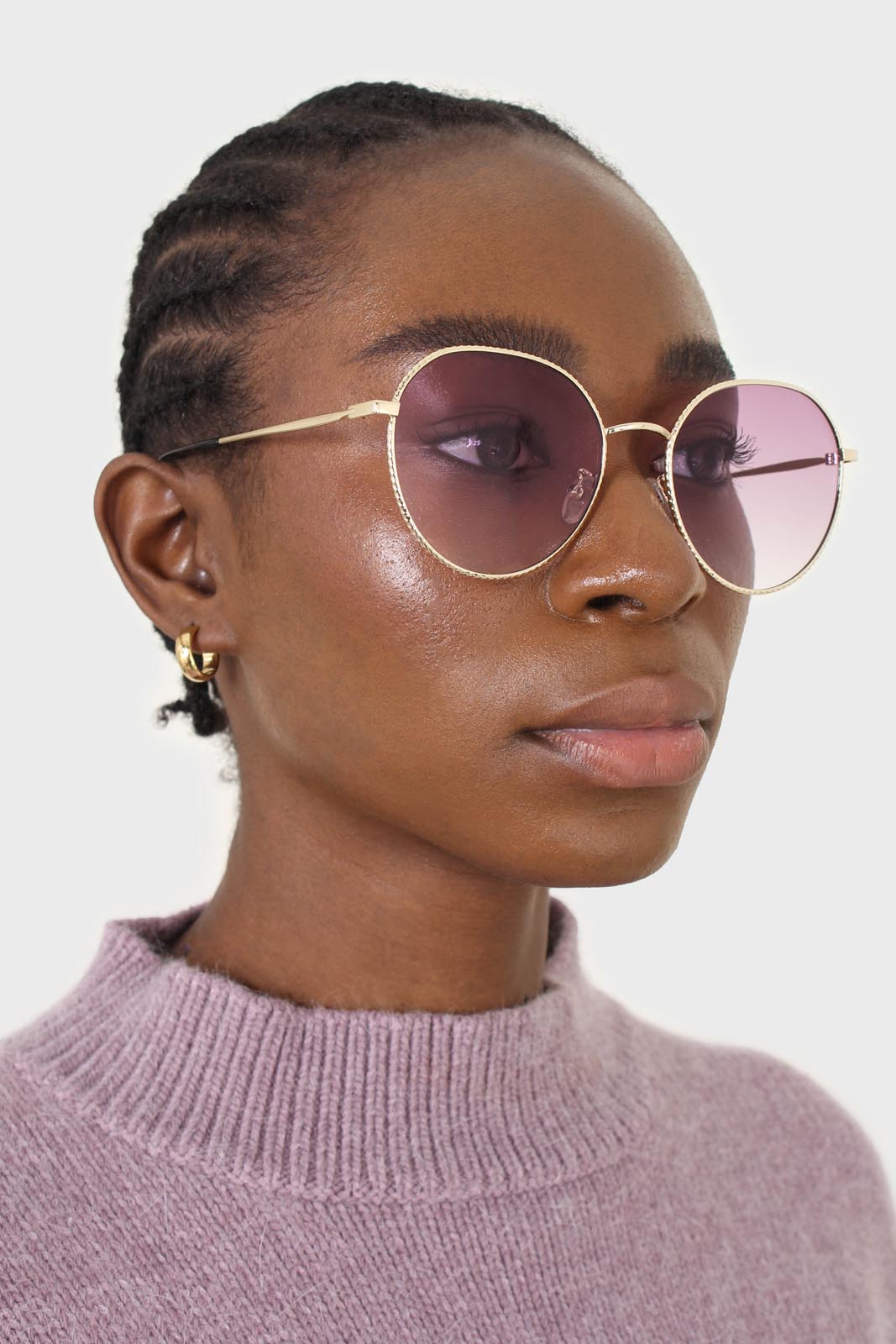 Lilac graded lens gold frame aviator sunglasses_5