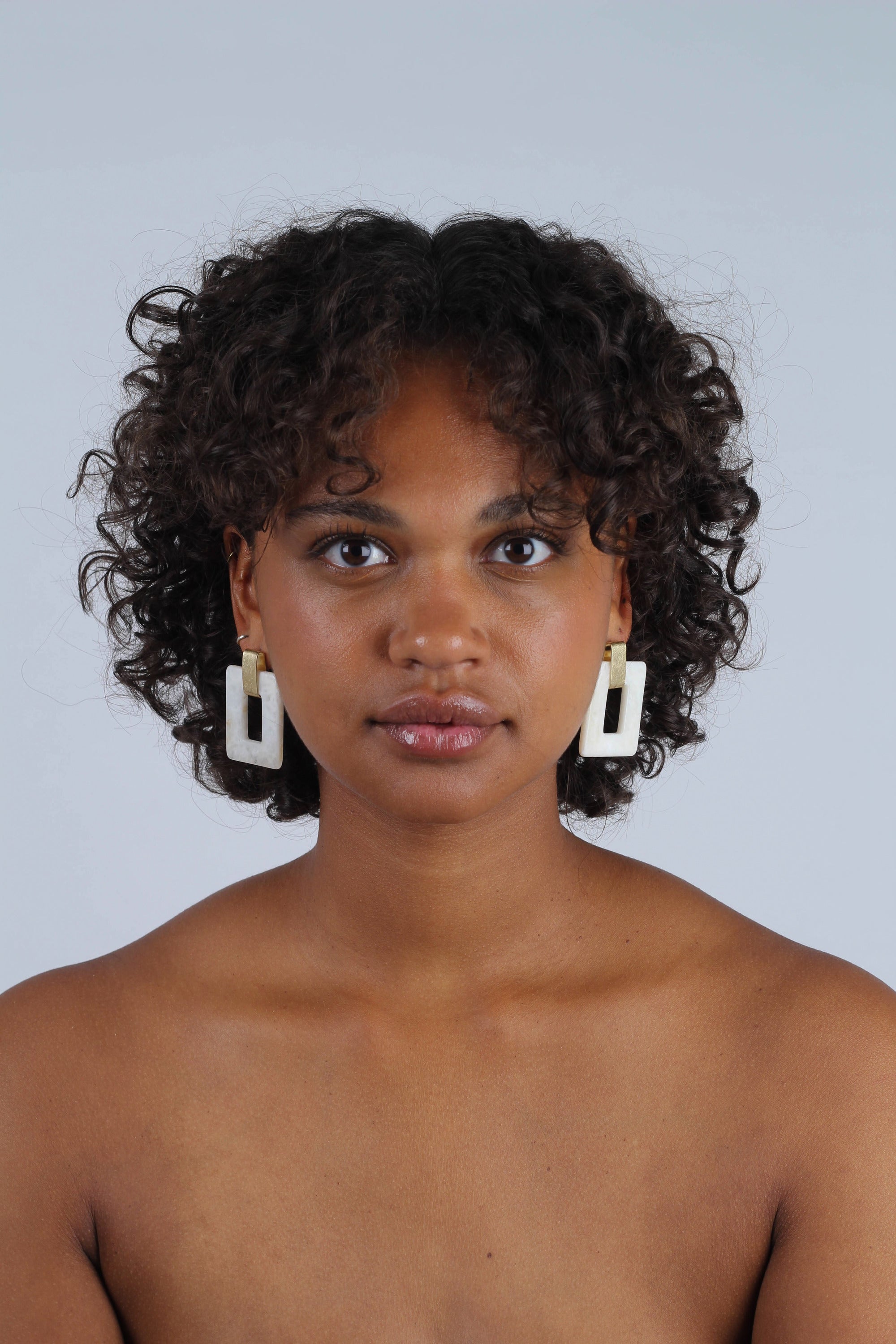 Ivory square gold loop linking earrings_6