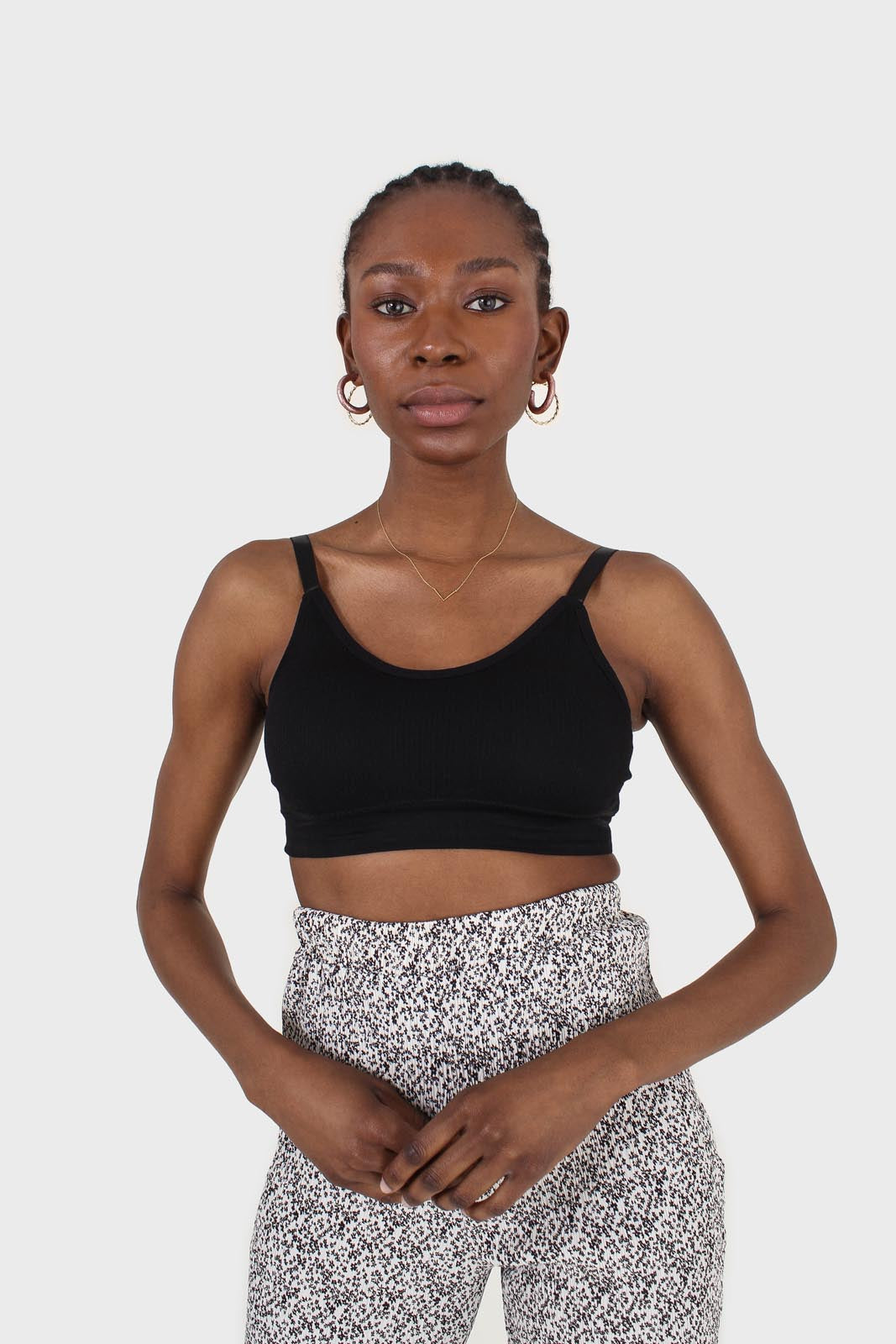 Black ribbed bra top_3