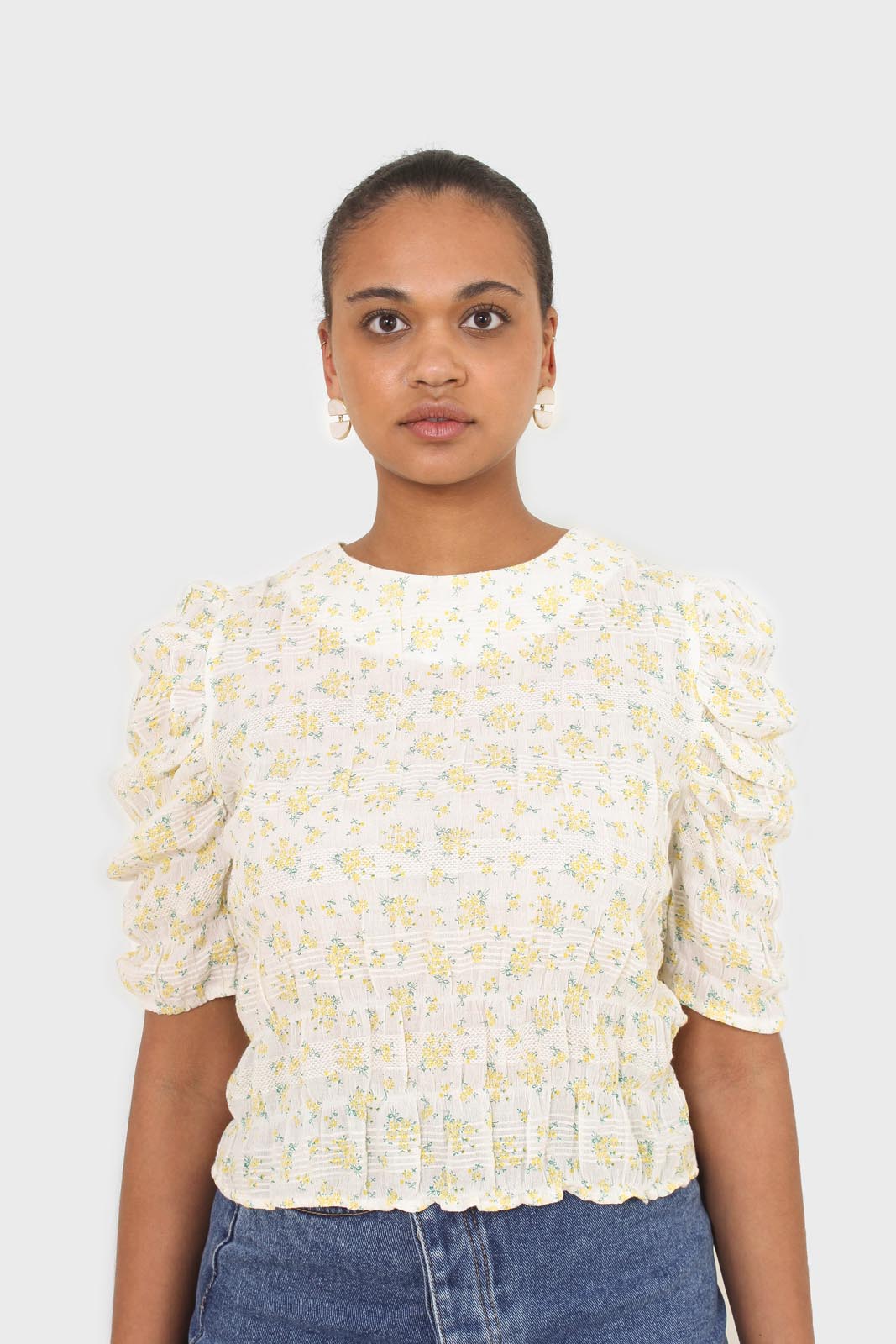 Yellow floral smocked short sleeved blouse_1