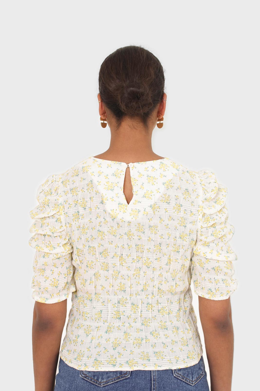Yellow floral smocked short sleeved blouse_4
