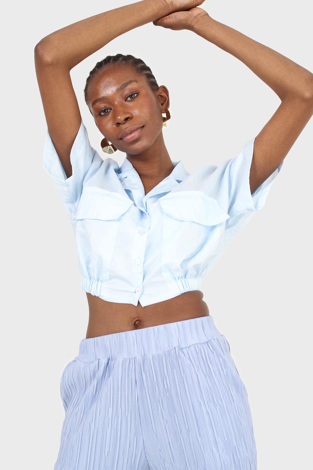 Light blue tie back short sleeved shirt_4