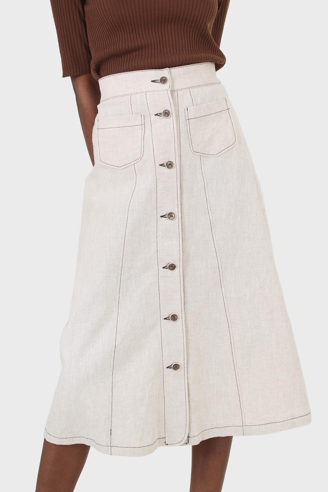 Beige contrast stitch patch pocket midi skirt_1