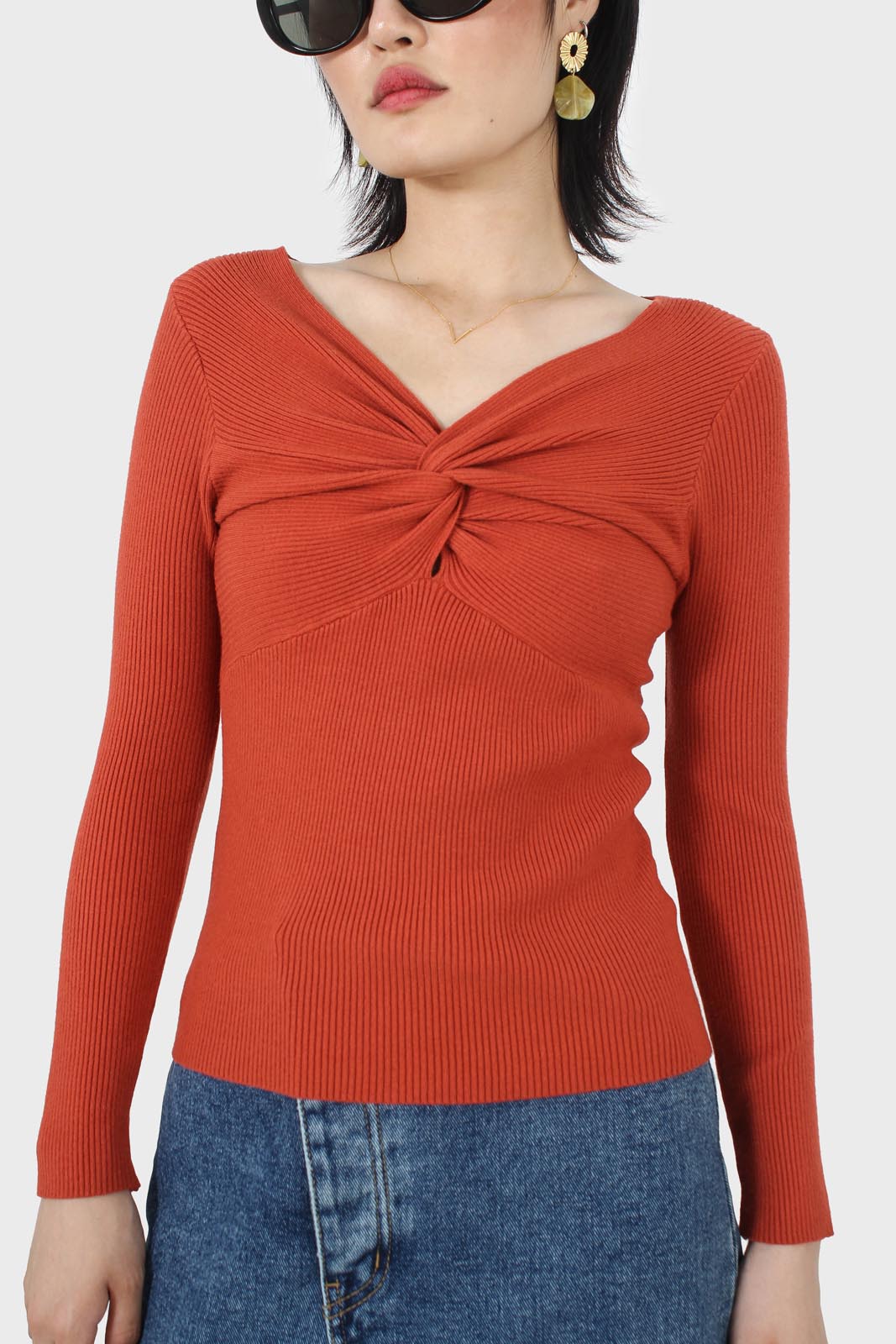 Orange cross front chest knit top_8