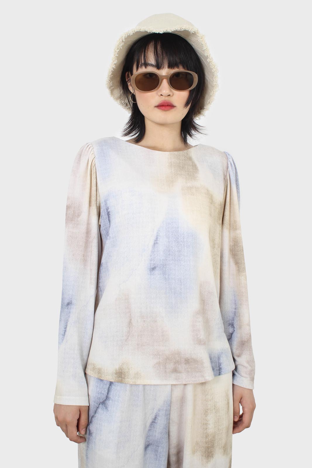 Beige and blue tie dye long sleeved top_6