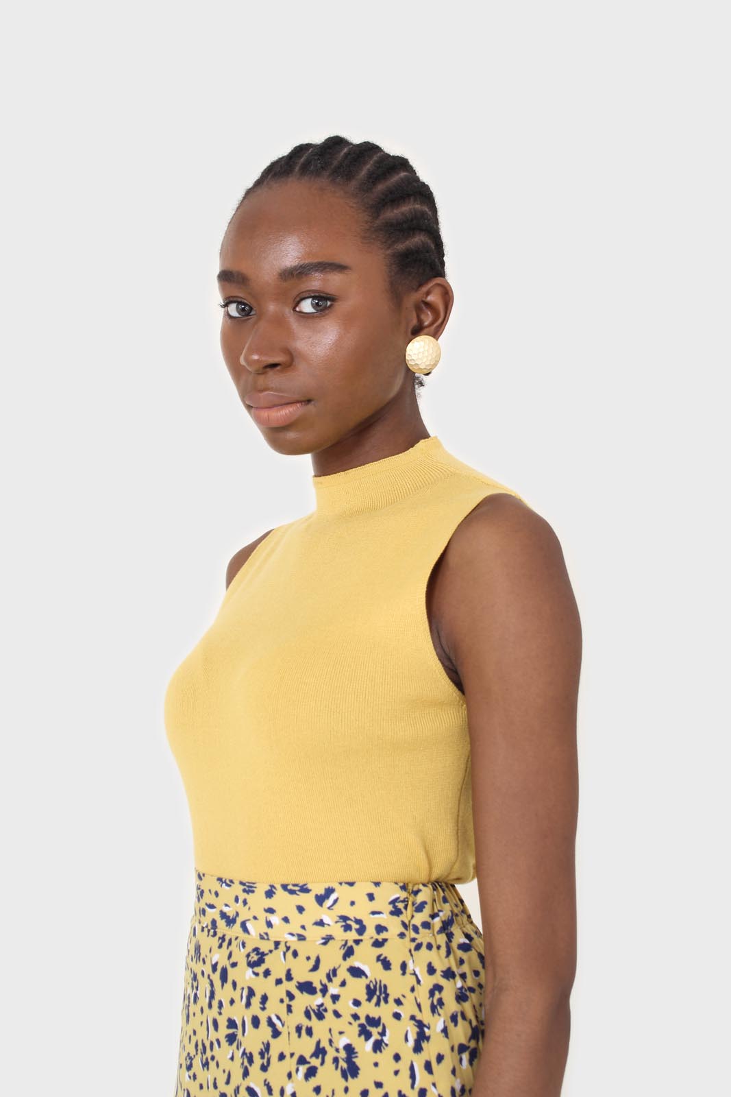 Mustard sleeveless mock neck knit tank_6