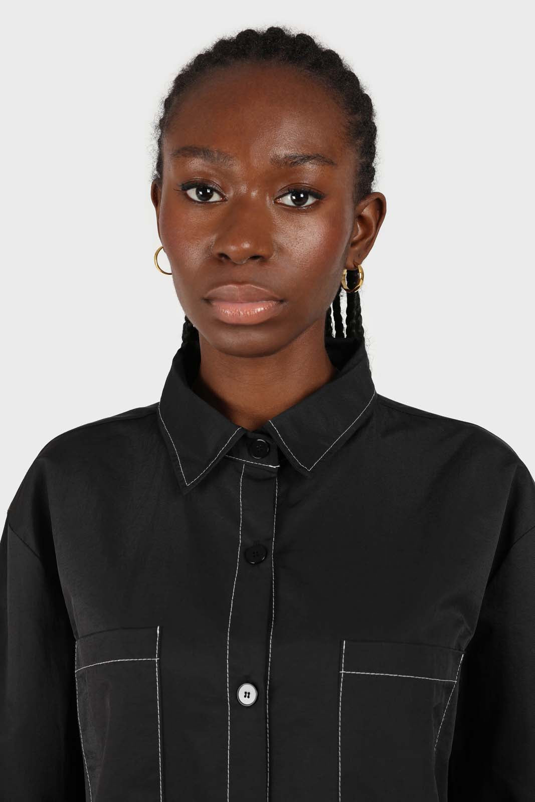 Black and white contrast stitch oversized shirt_5