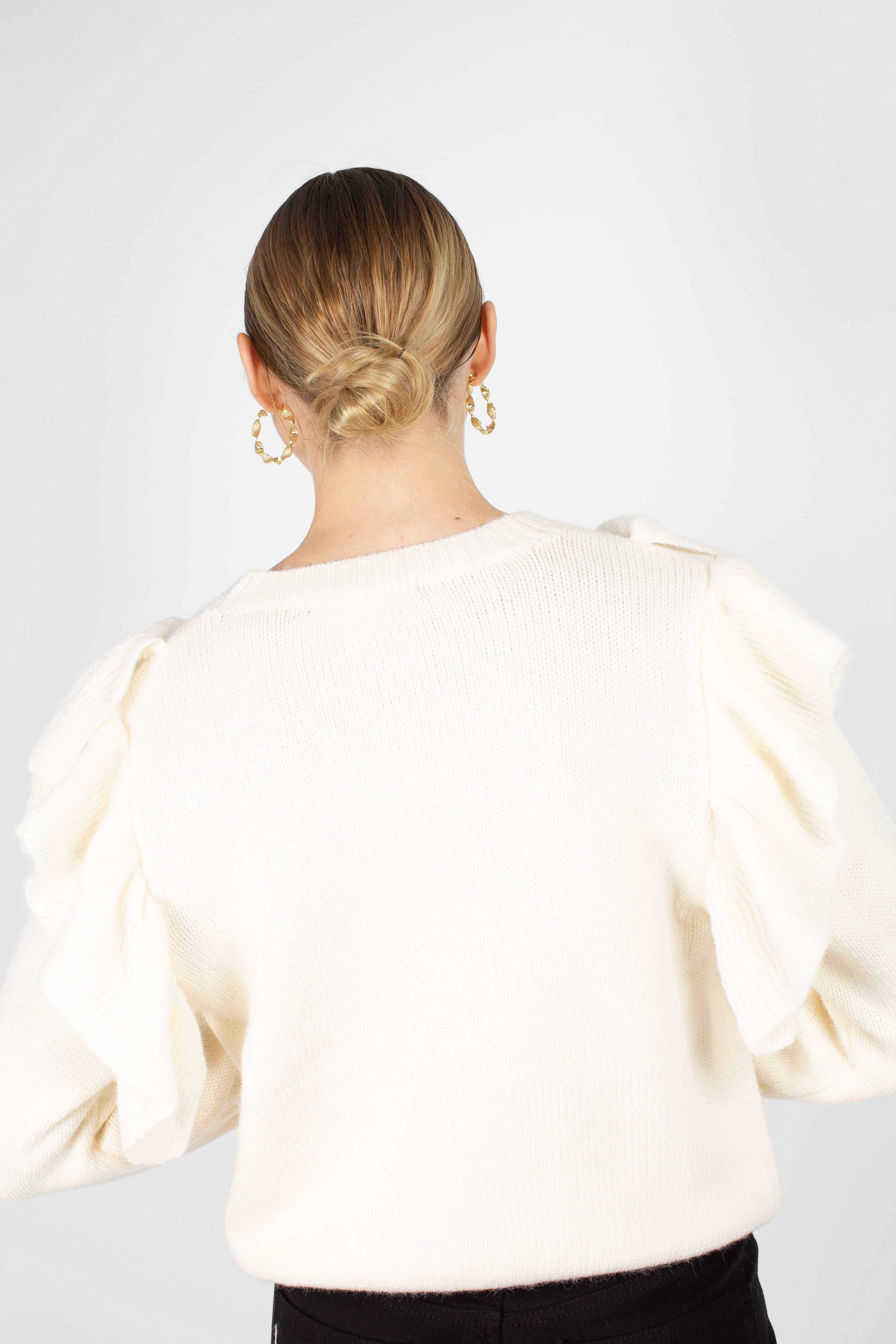 Ivory deep V ruffle trim jumper_3