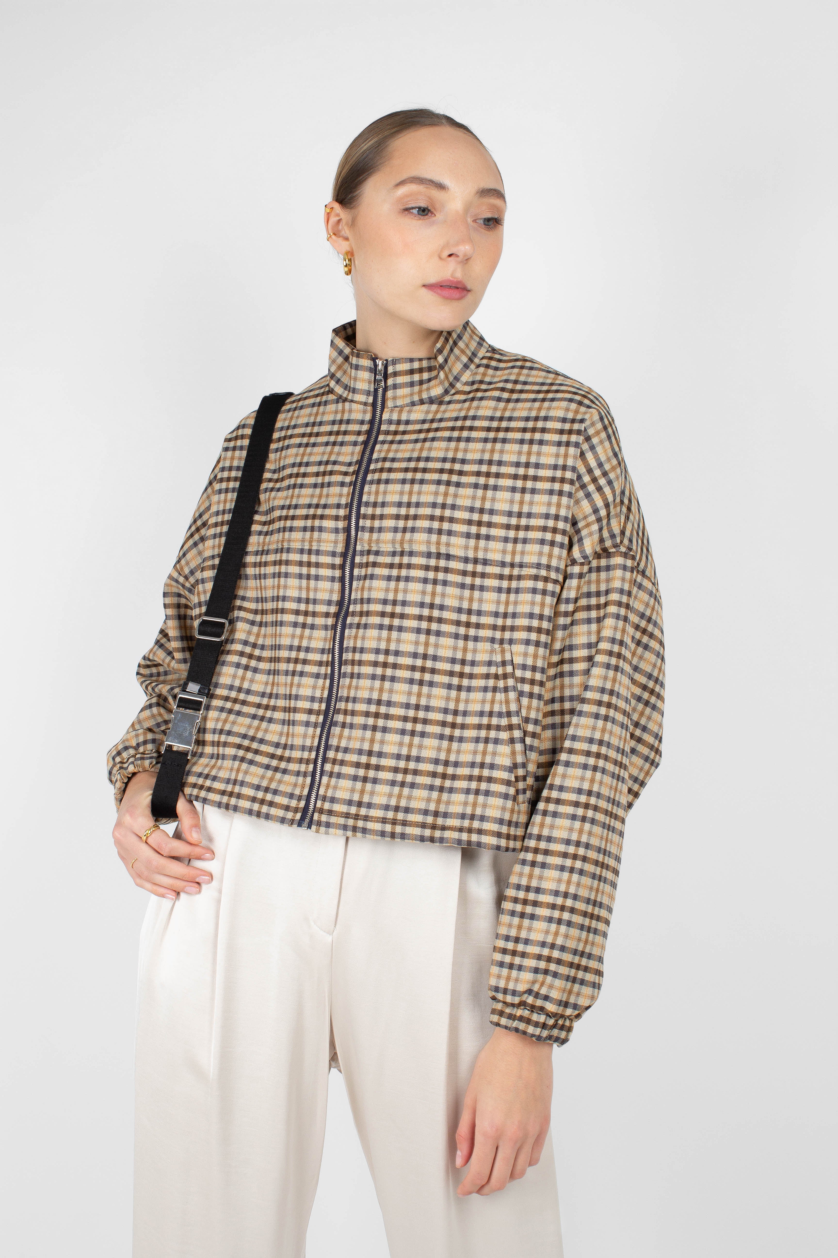 Beige checked zip up blouson jacket_1