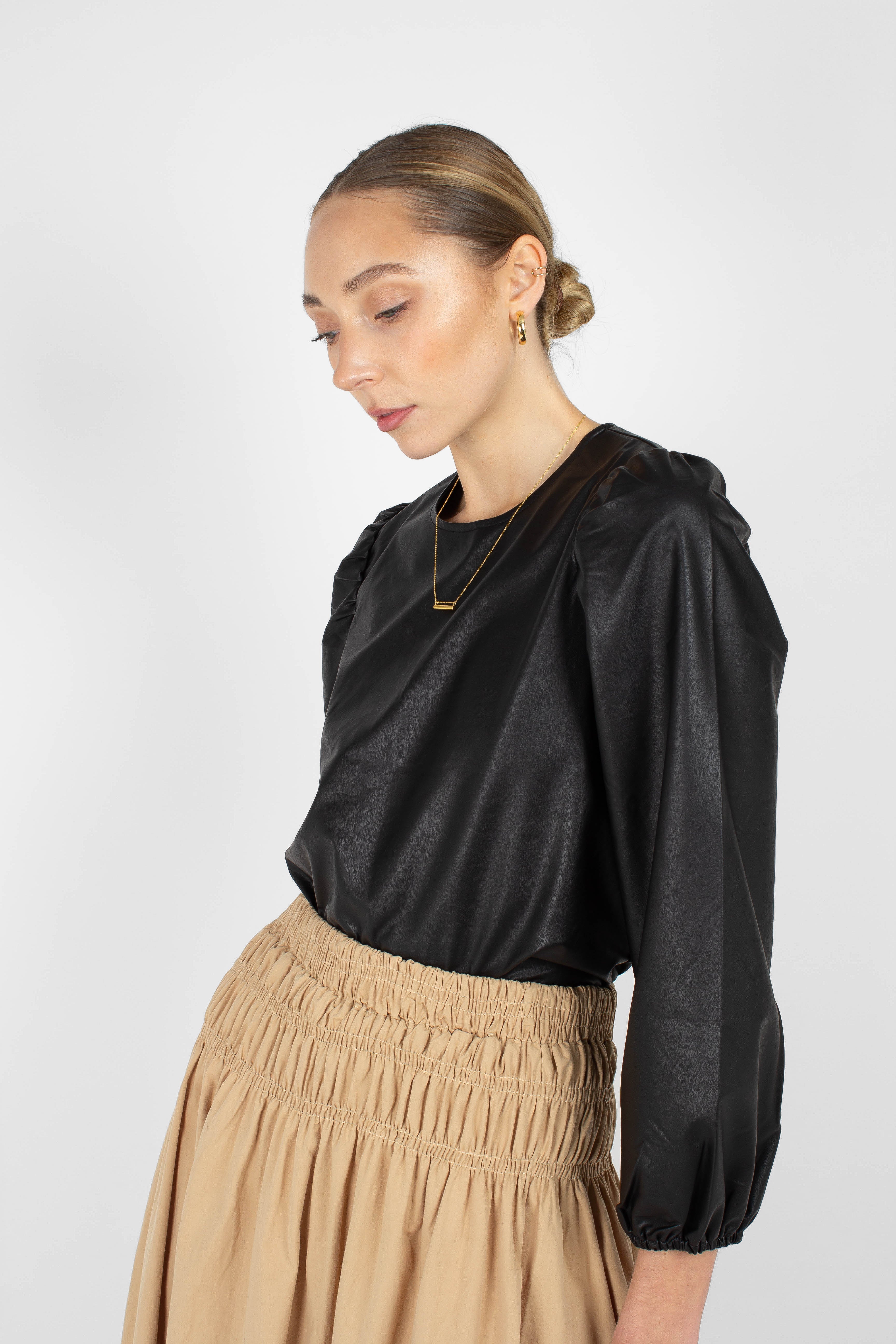 Black glossy faux leather top_3