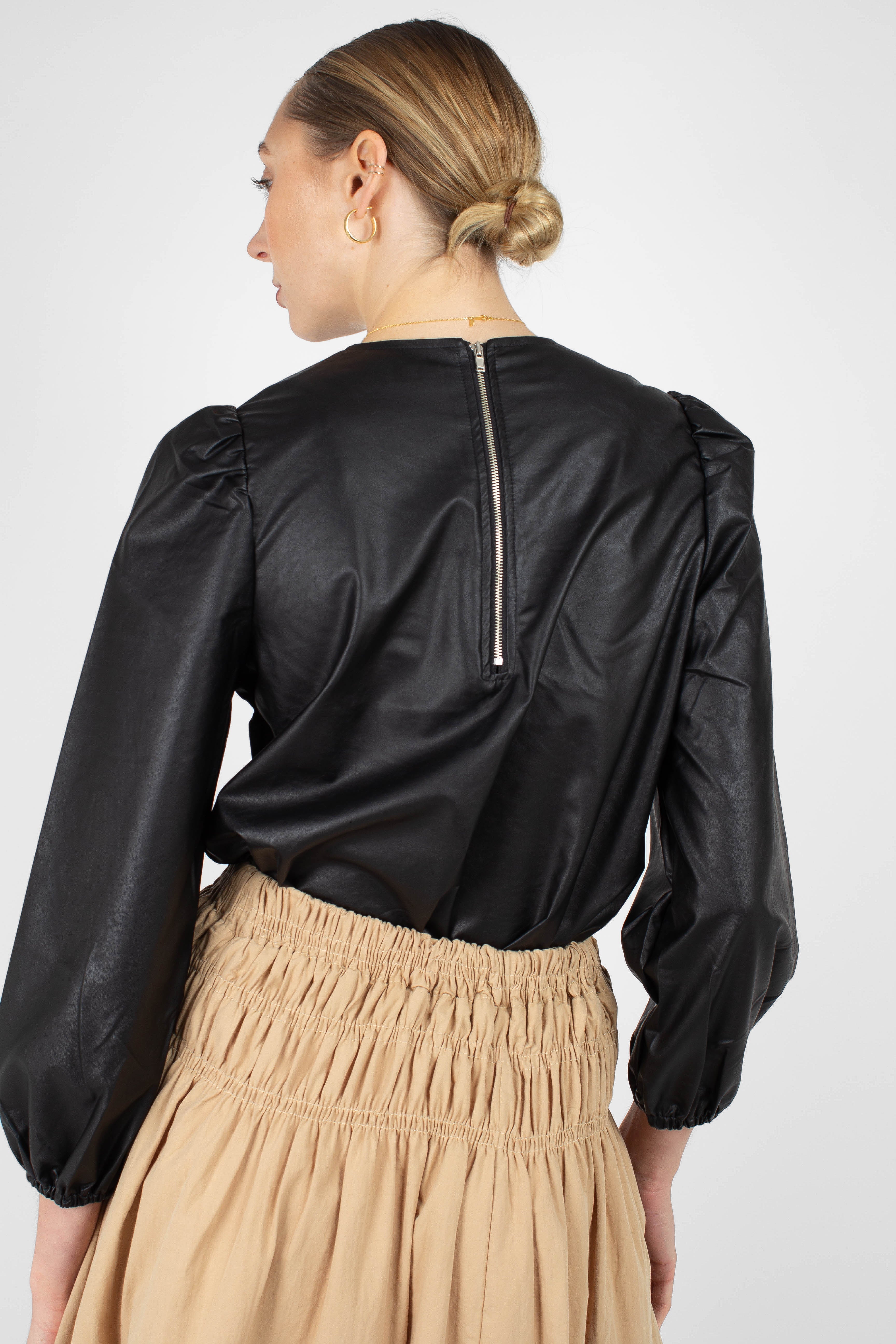 Black glossy faux leather top_2