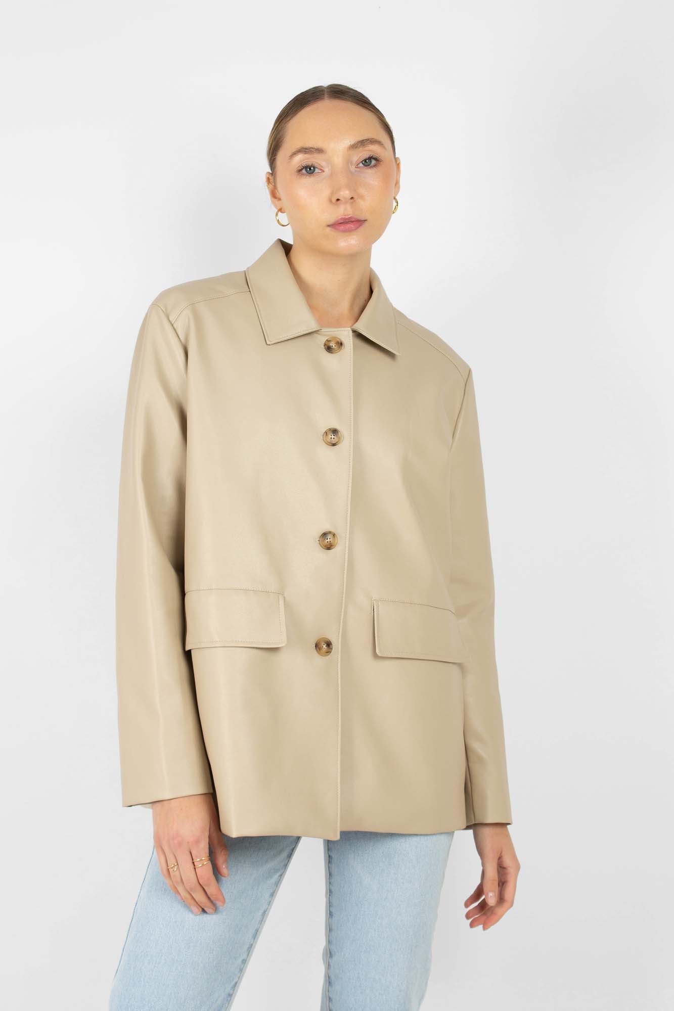 Light beige vegan leather belted jacket_1
