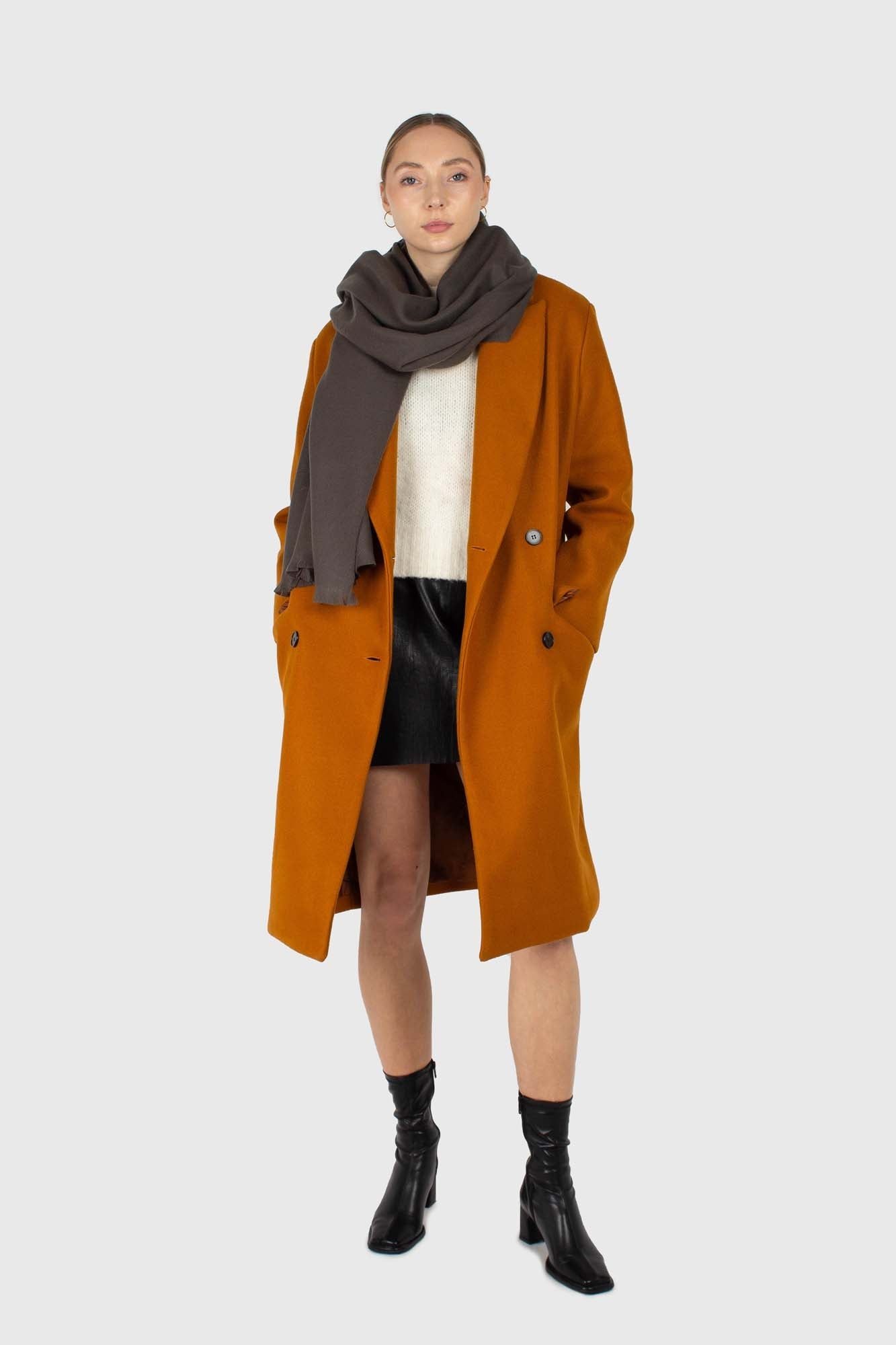 Black vegan leather cross front mini skirt_5