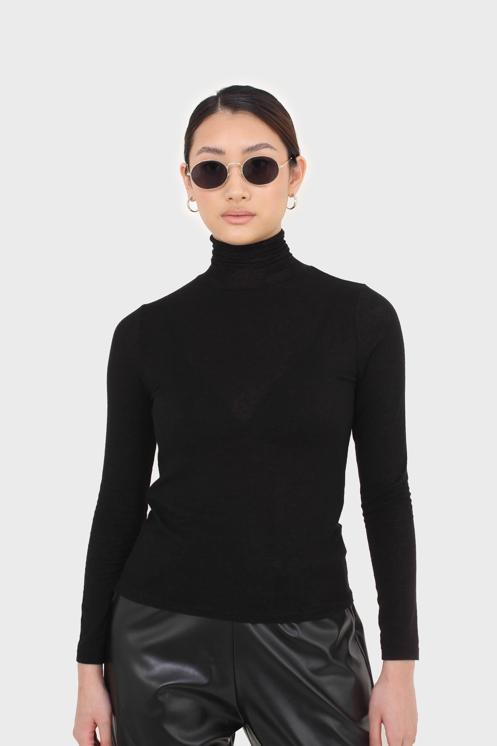 Black wool blended thin turtleneck top_8