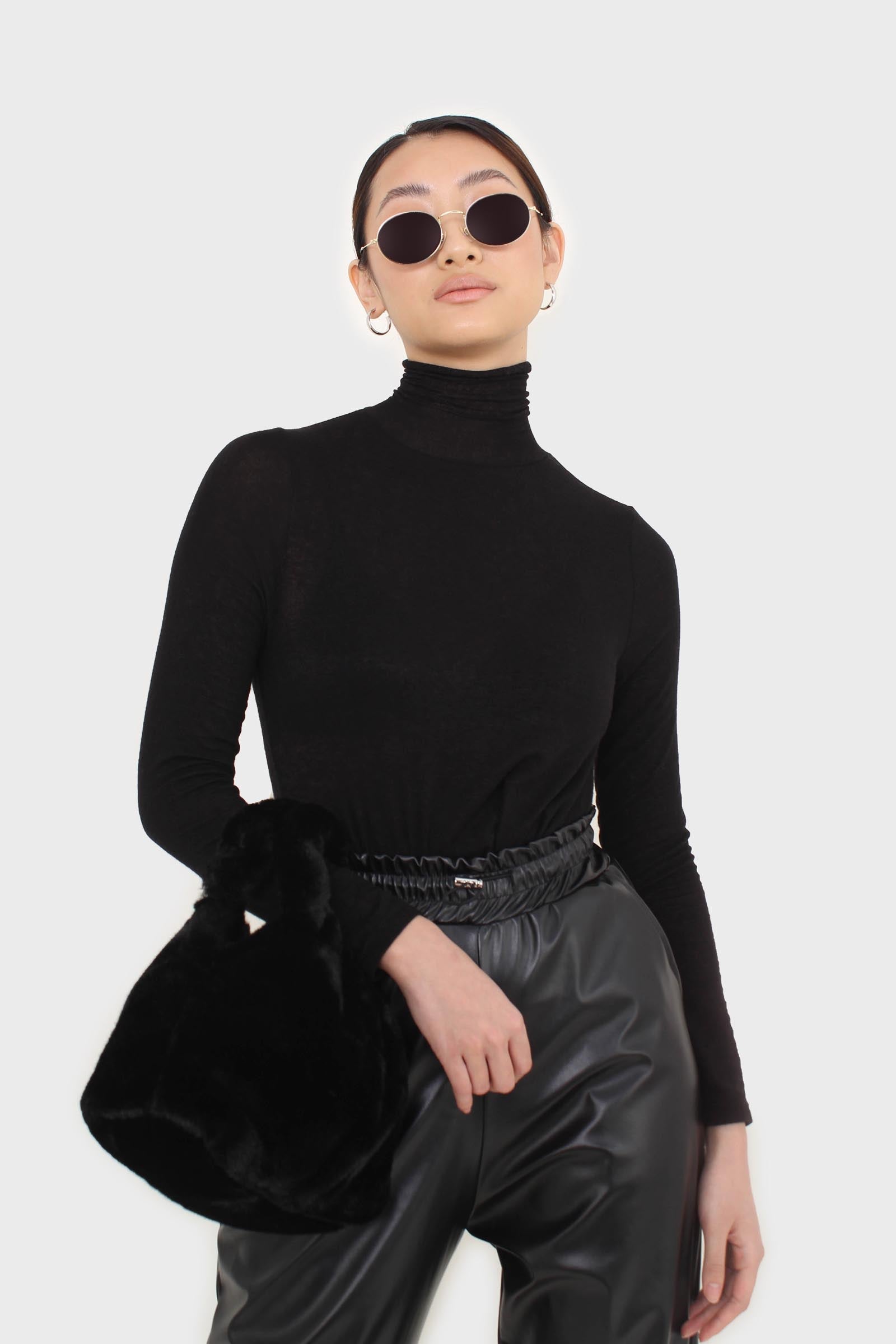 Black wool blended thin turtleneck top_4