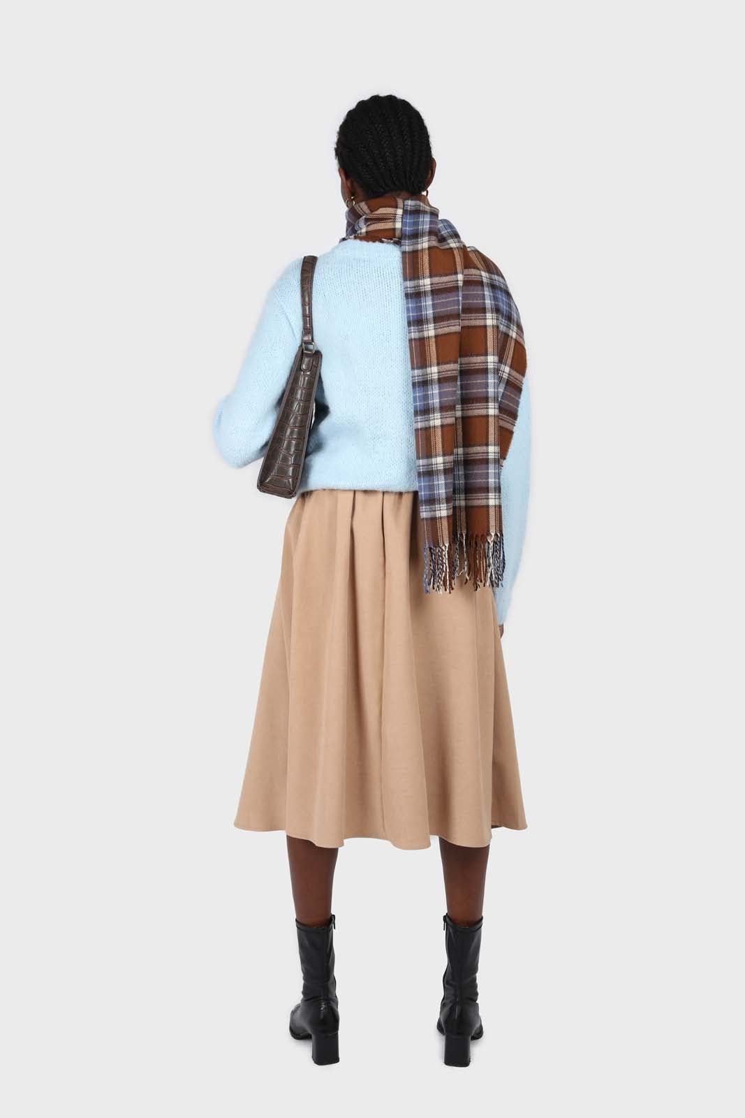 Beige button front belted midi skirt_5