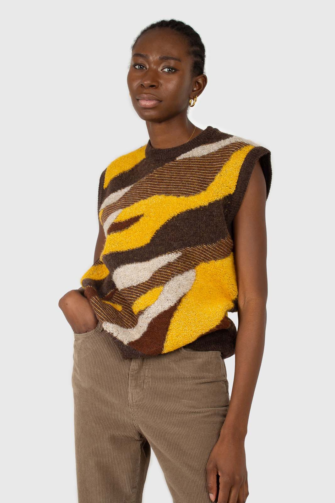 Brown and yellow layered intarsia vest_1