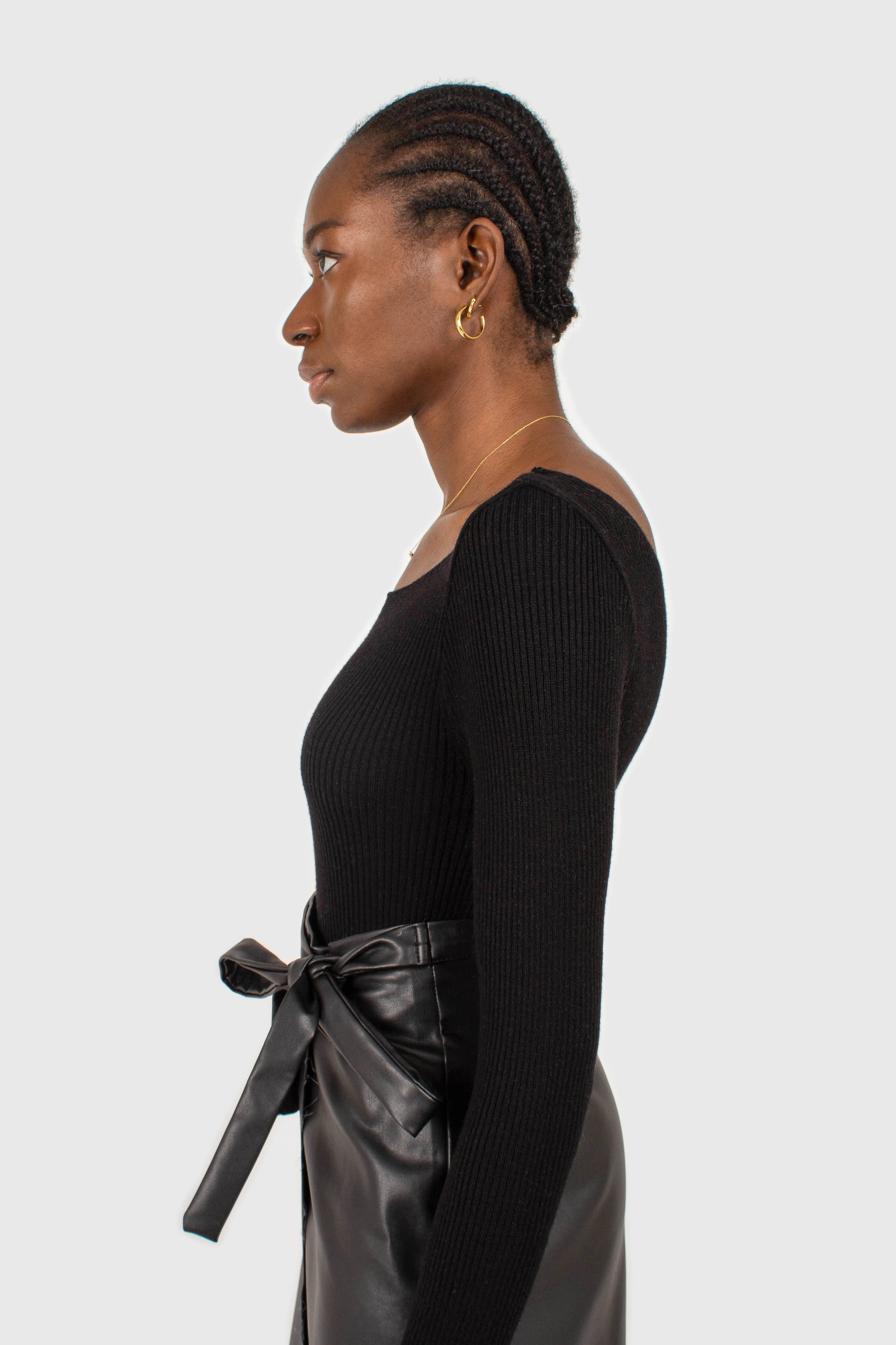 Black cascading hole square neck knit top_13