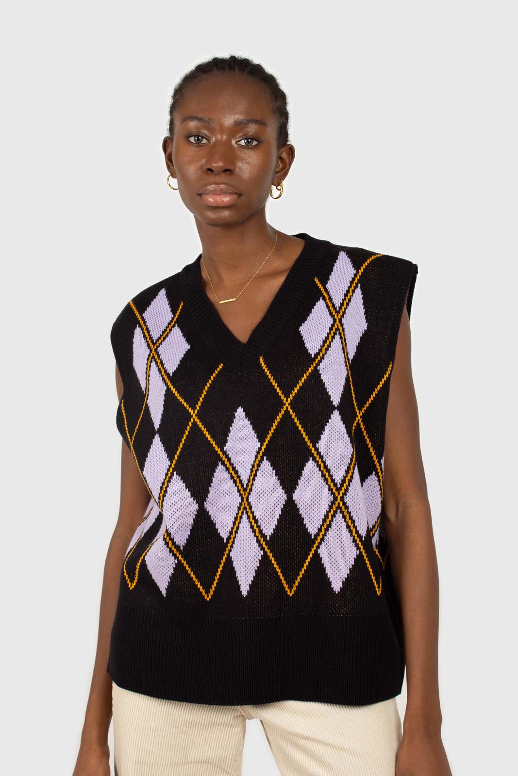 Black and lilac argyle sweater vest_7