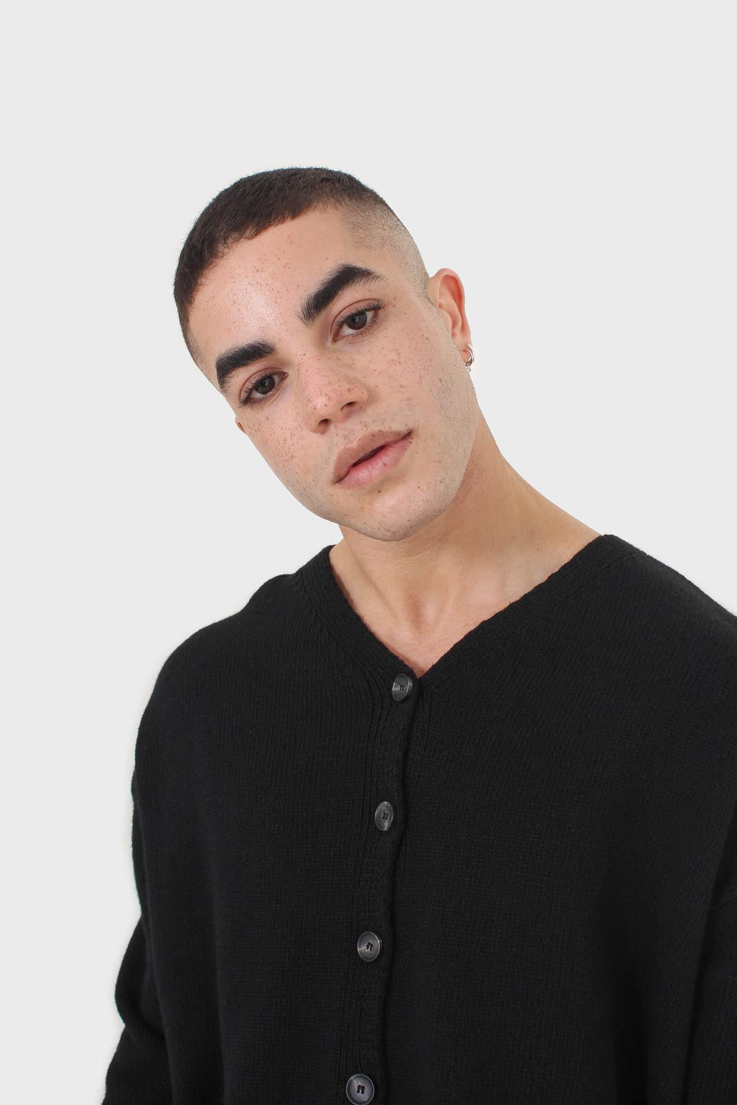 Black wool blend v-neck loose fit cardigan_6