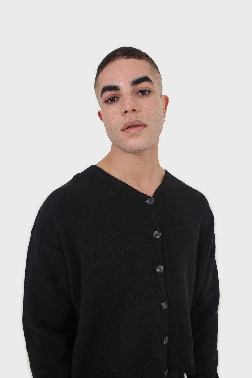 Black wool blend v-neck loose fit cardigan_5