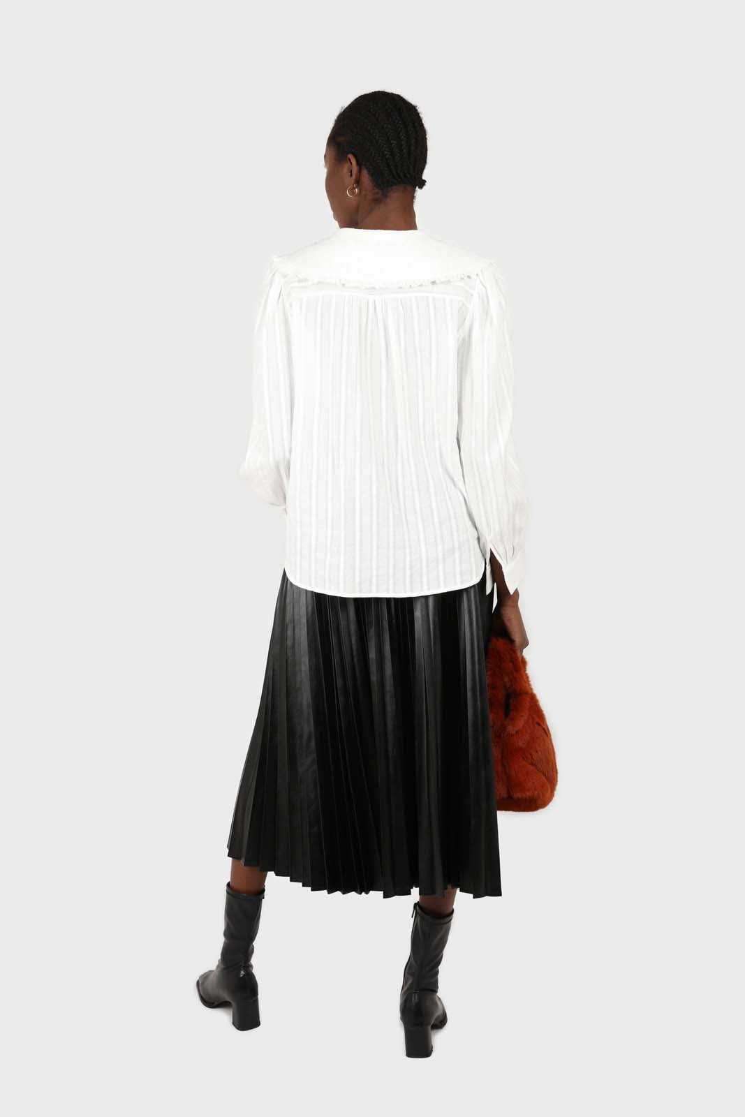 Black vegan leather pleated midi skirt_4