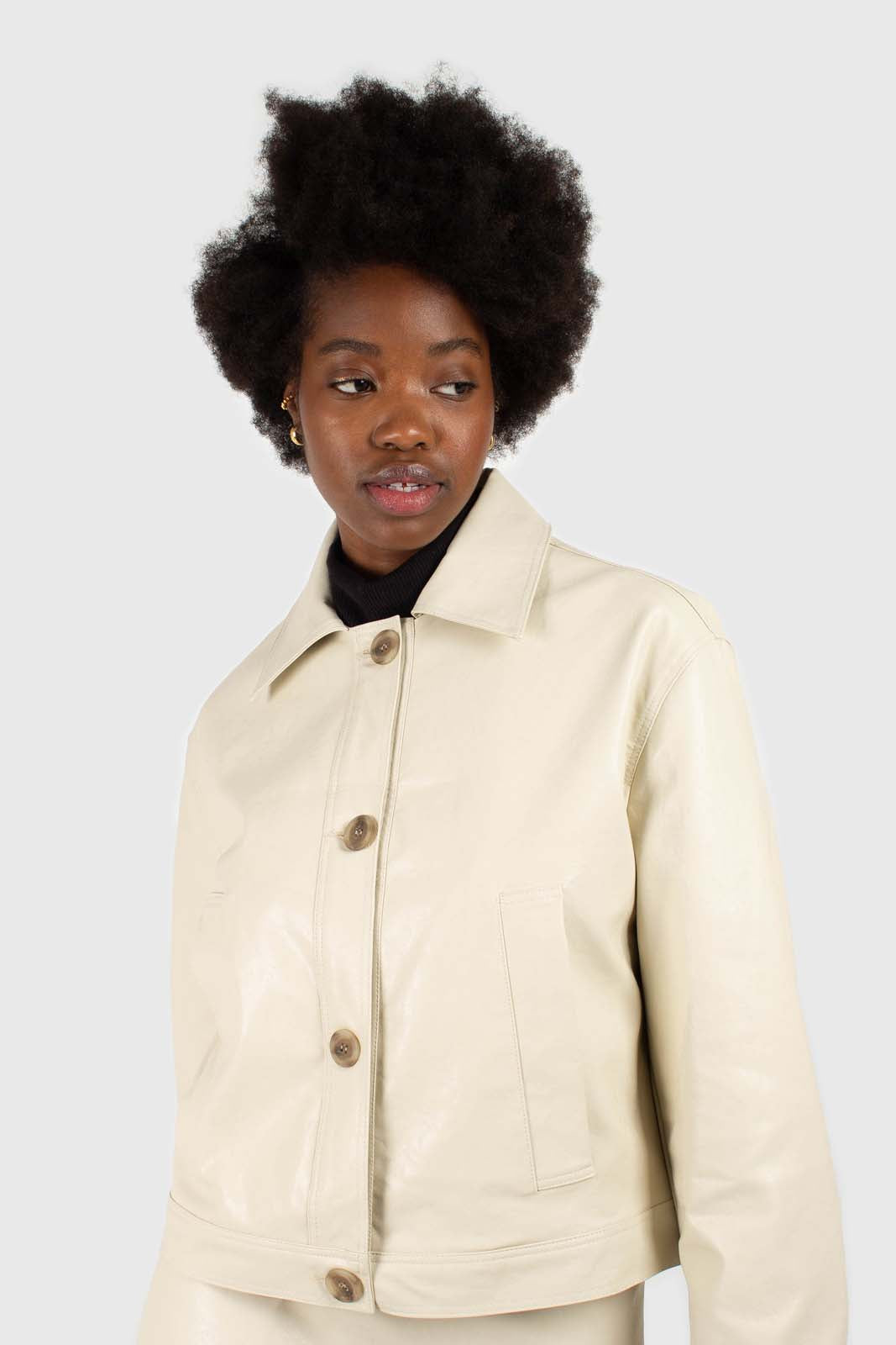 Ivory vegan leather short jacket_5