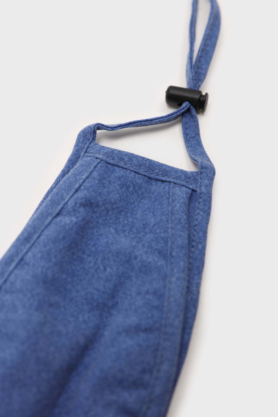 Bright blue washed cotton face mask_1