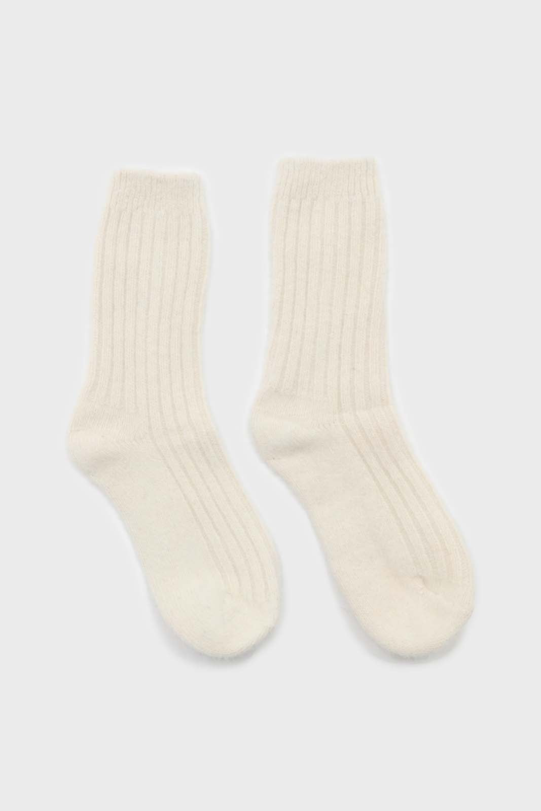 Ivory large ribbed angora socks_2