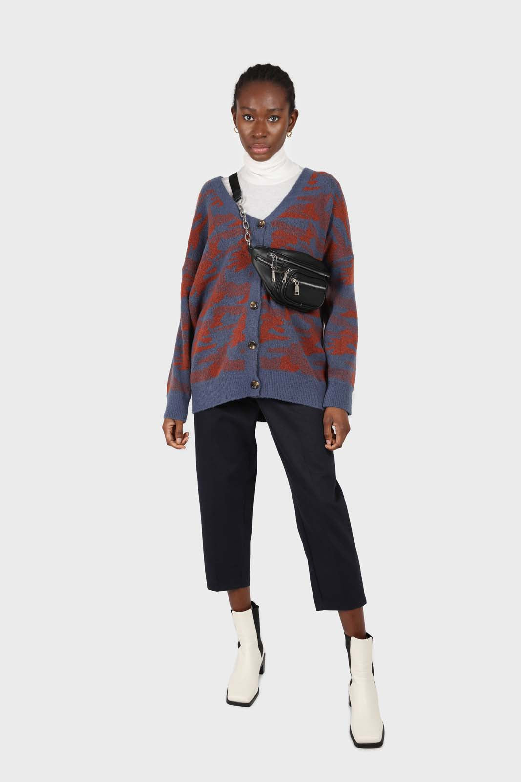 Blue and brown abstract pattern cardigan_2