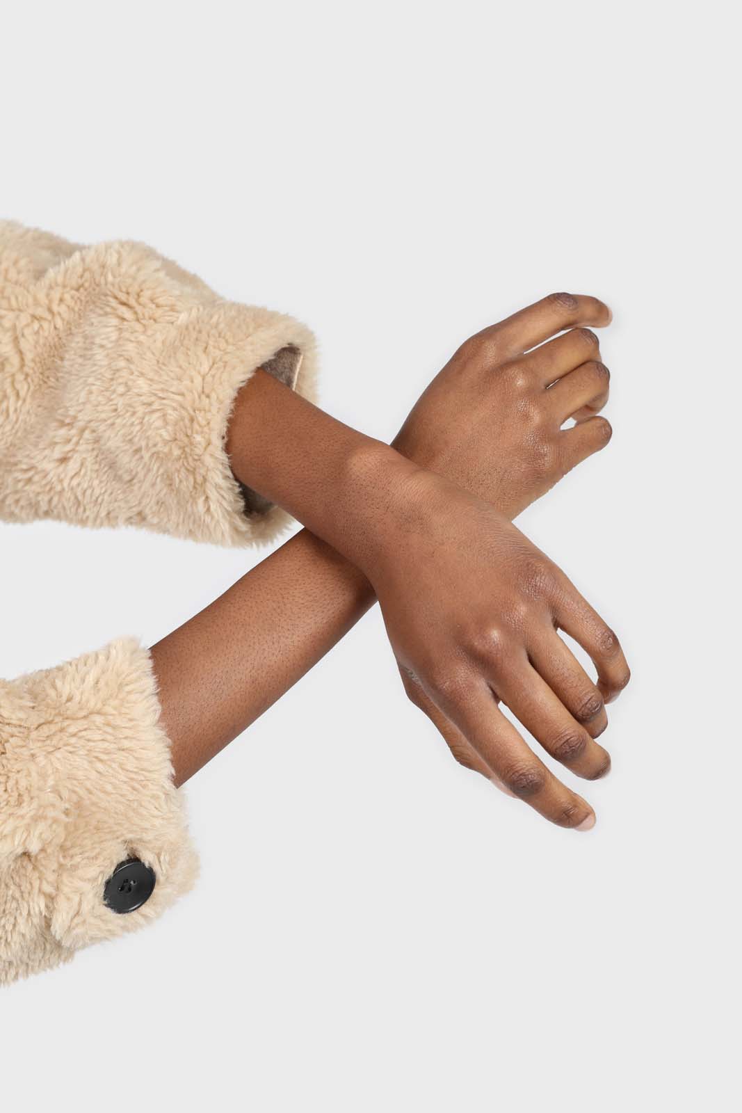 Beige large collar button up teddy jacket_7