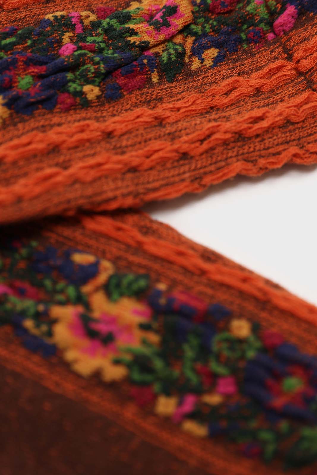 Orange textured floral strip socks_2