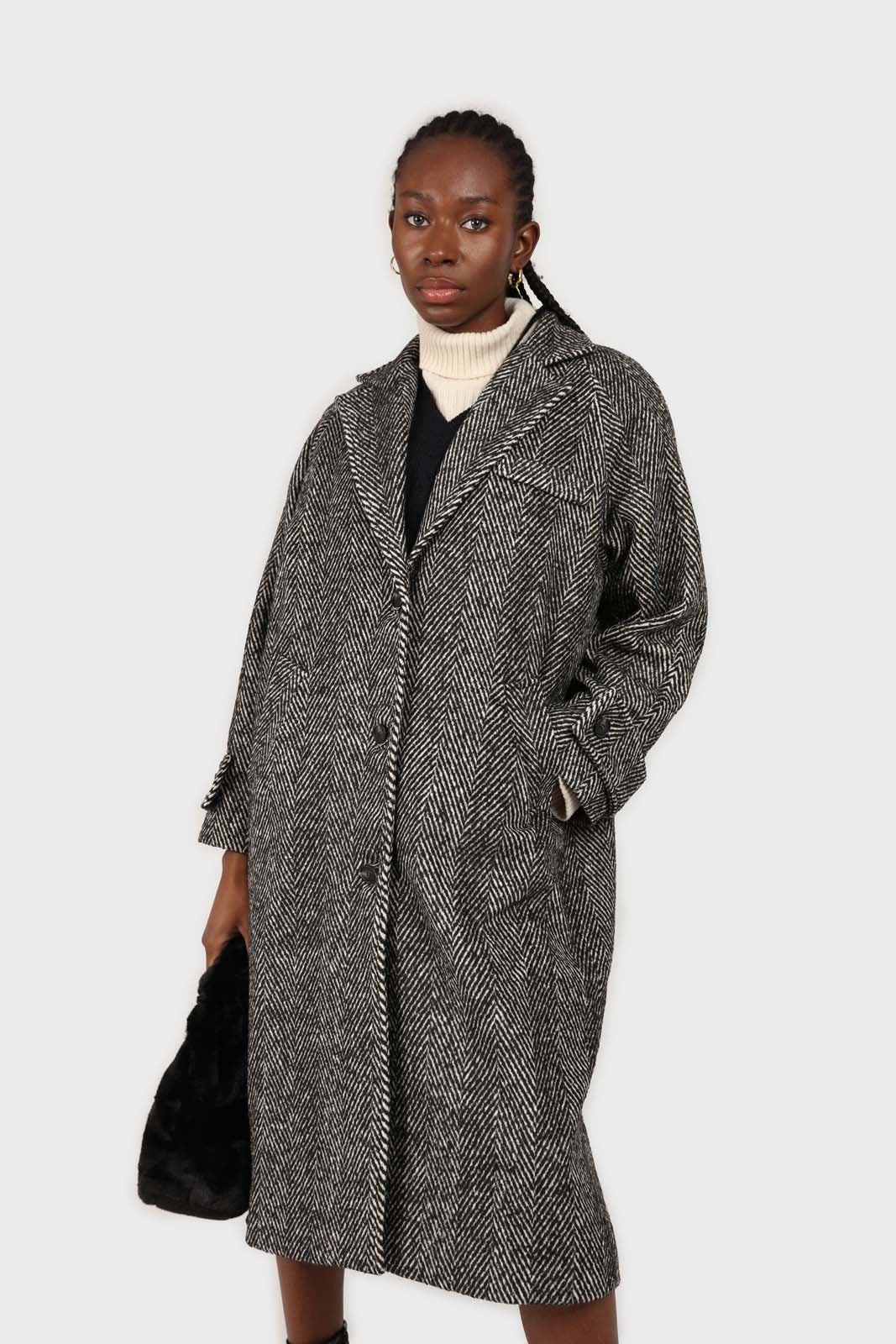 Black and white herringbone wool blend coat_1