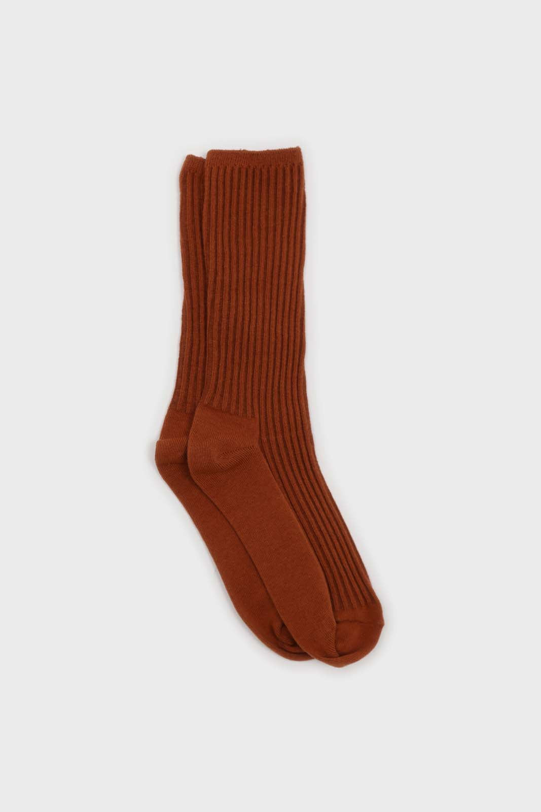 Brown long ribbed socks_1
