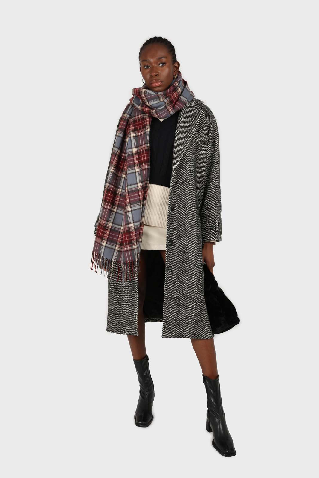 Blue and burgundy classic plaid scarf_4