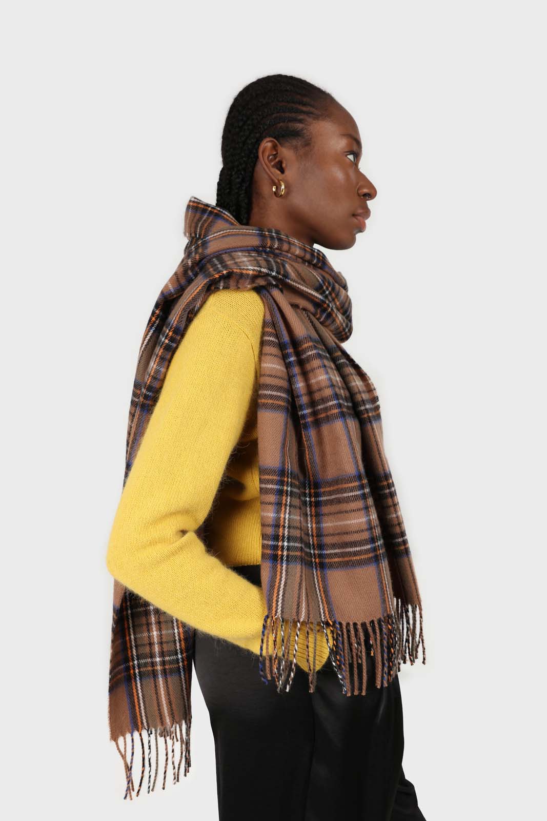 Camel bold plaid scarf_3