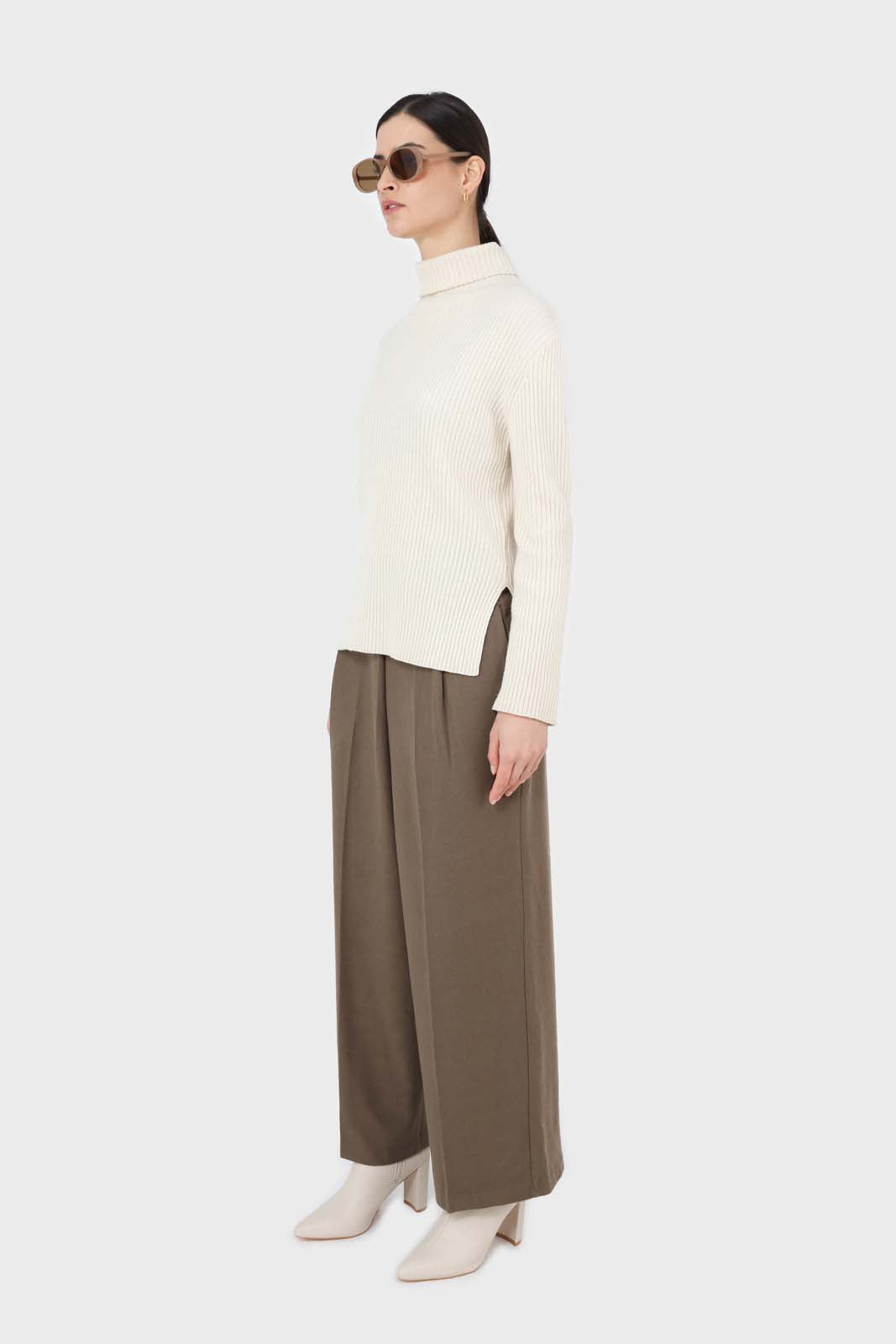 Brown tucked wrap belted loose fit trousers_6