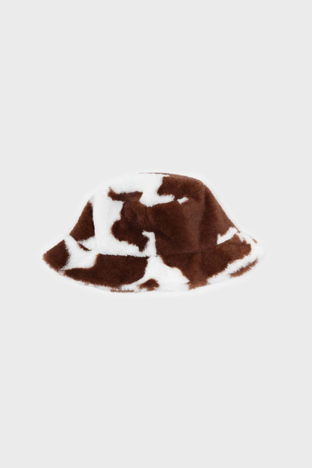 White and brown cow print faux fur bucket hat_4
