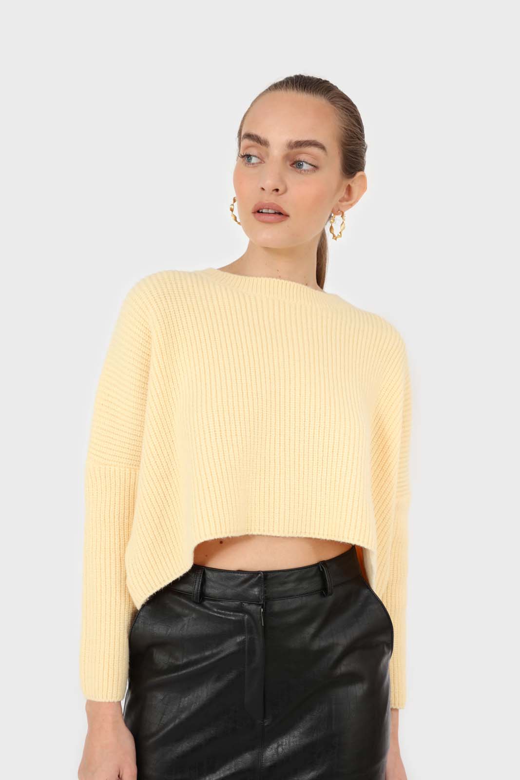 Pale yellow cross back crop front jumper_5