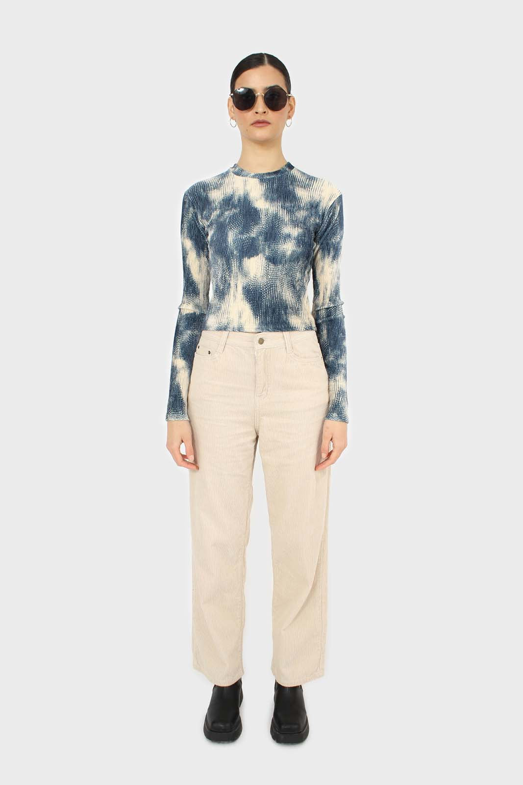 Teal tie dye print velvet cropped top_3