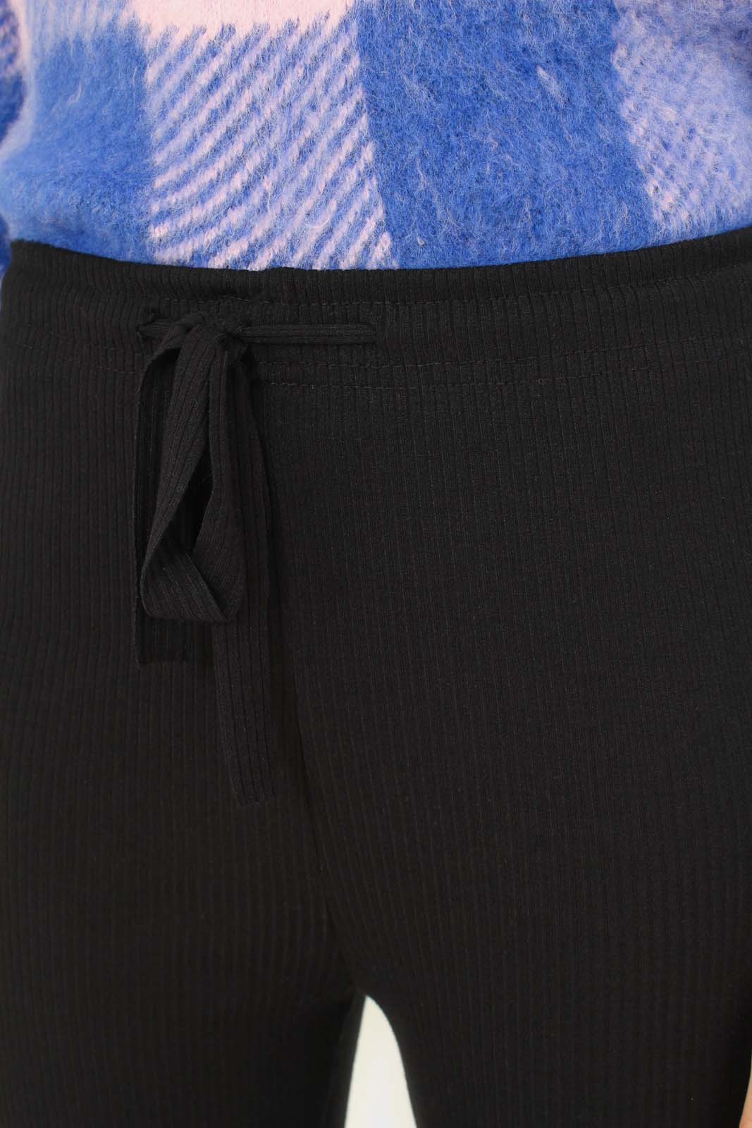 Black ribbed loose fit knit trousers_4
