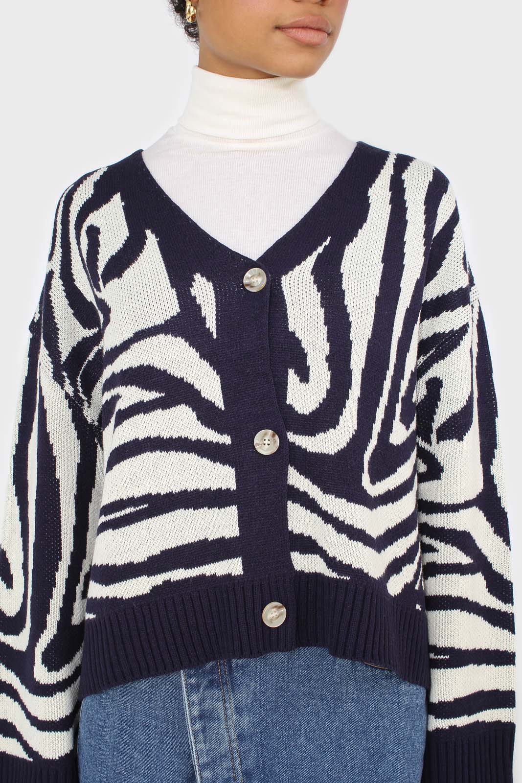 Navy blue and ivory intarsia zebra cardigan_8