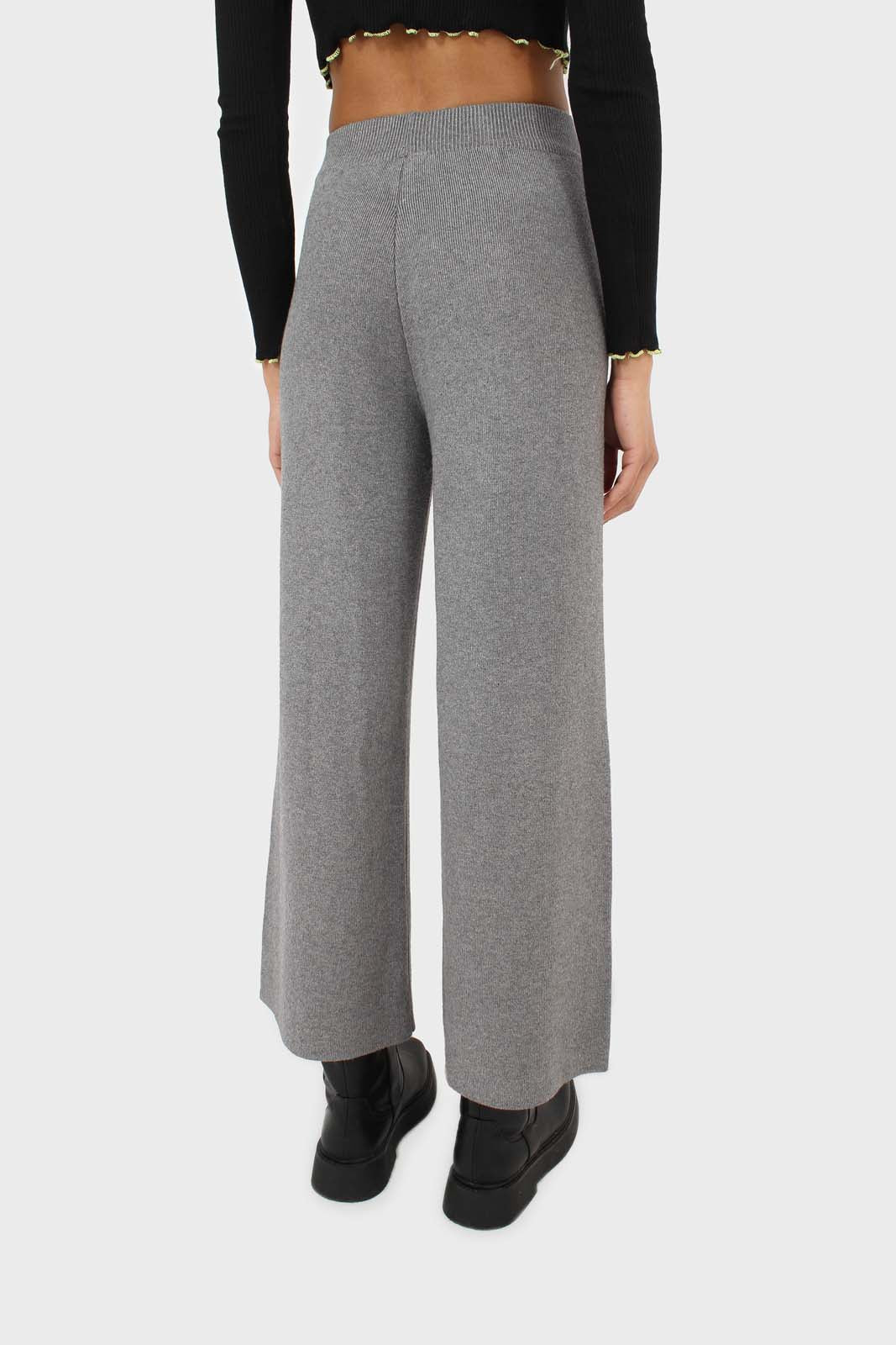Grey smooth loose fit knit trousers_2