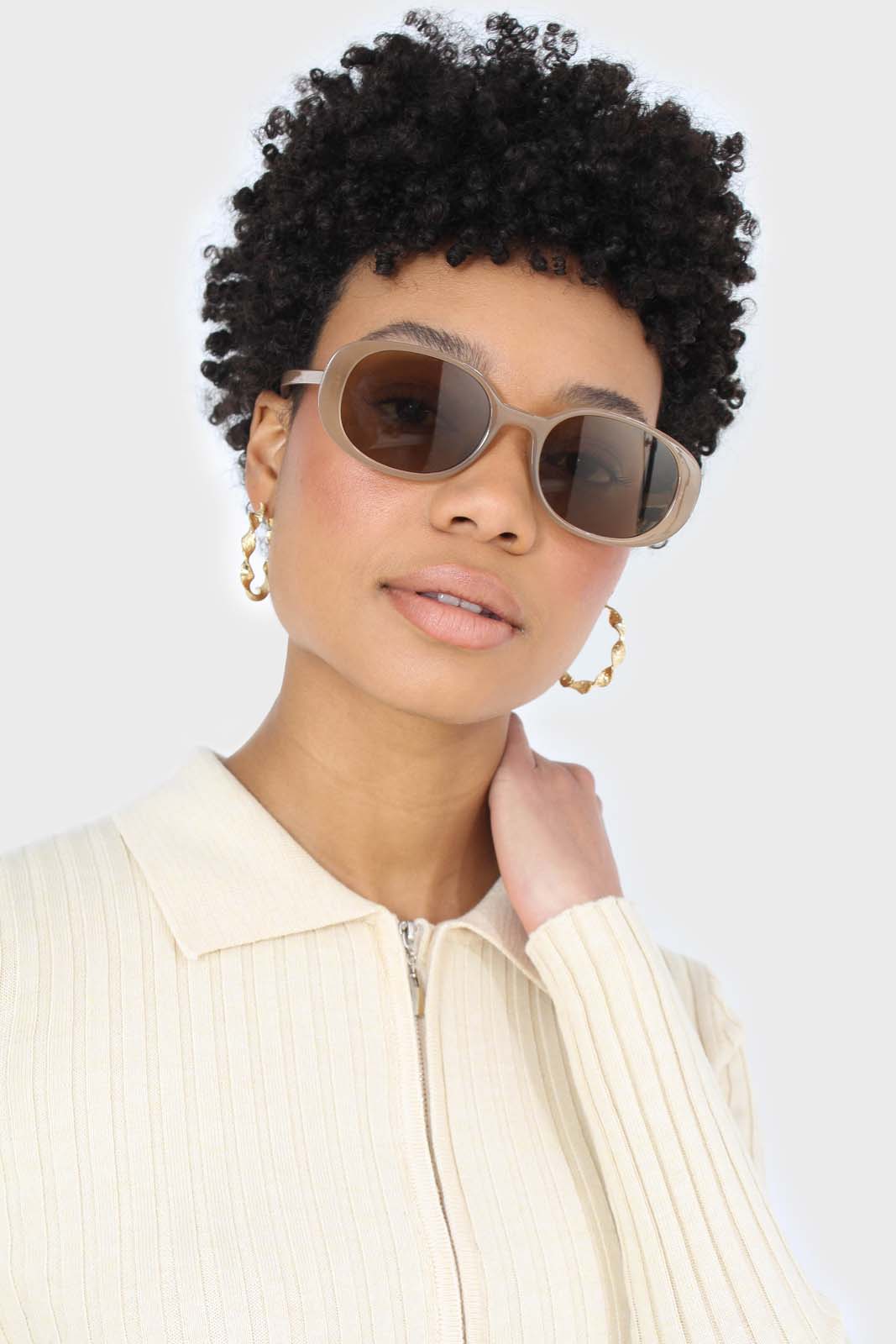 Light beige zip up fitted knit top_6