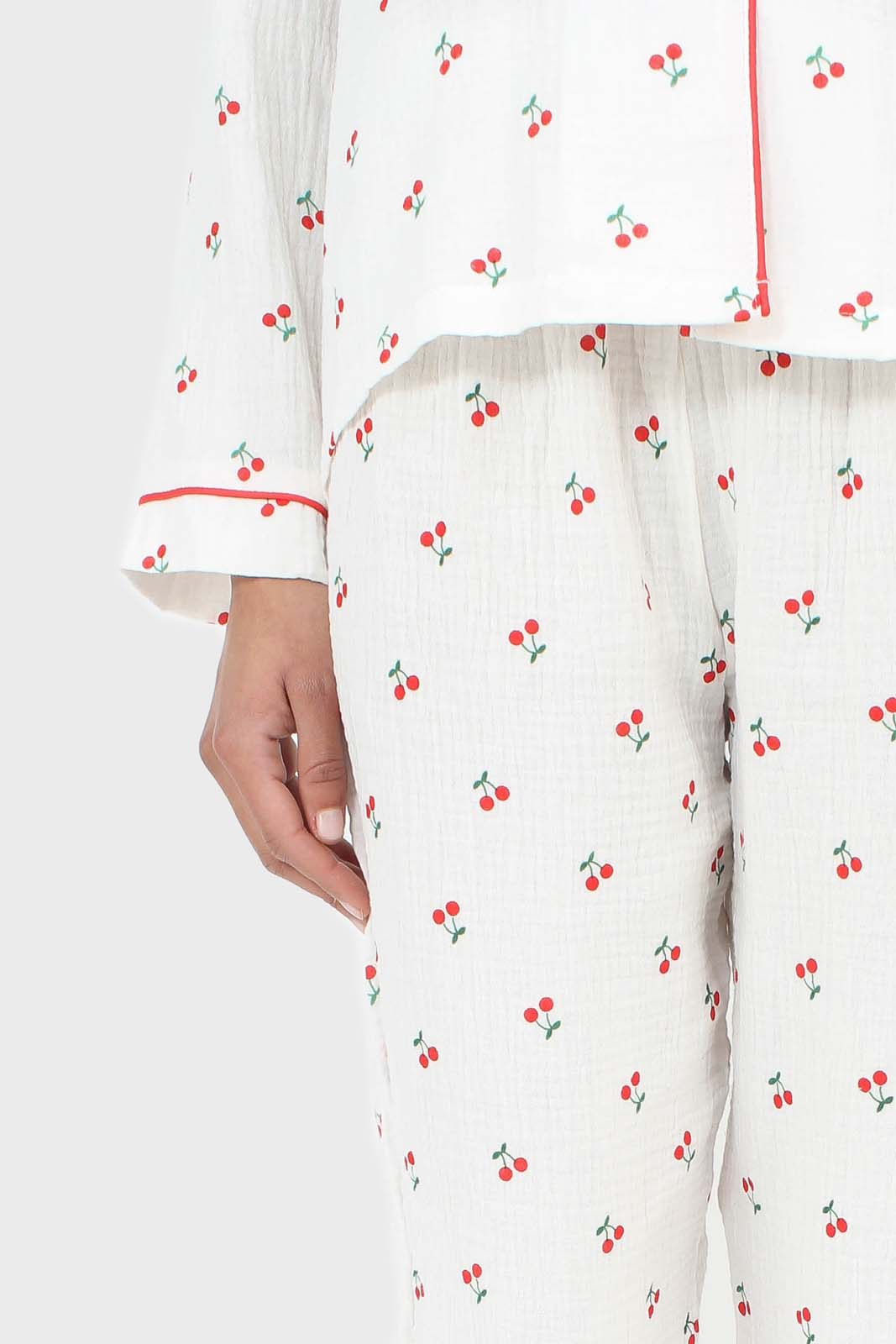 Ivory and red cherry pajama top and trousers set_11