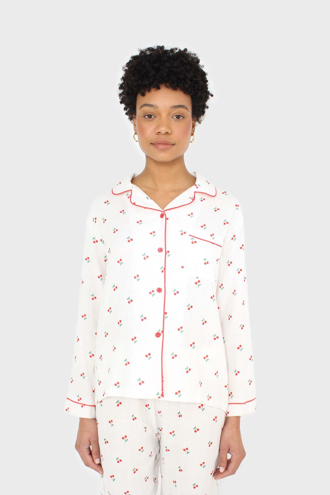 Ivory and red cherry pajama top and trousers set_4